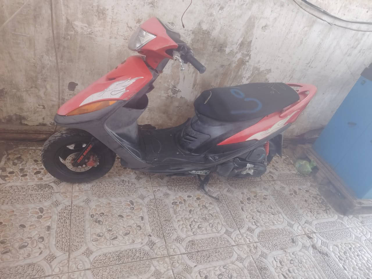 سلام عليكم🤝
دراجه ماكس عدله للبيع
لون احمر جارد
دراجه كفاله عامه
افحص وين ميعجبك 
كله ختم واحد
شلعه ومعدل شك الكاع
مكينه مامفتوحه
شرط ماتنسمع
بيها شيال رياضي أصلي 
يدات رياضي اصلي
المكان دوانيه
 الرقم *********** (سعر خاص)
راسني وبيك خير ودلل، 👏
