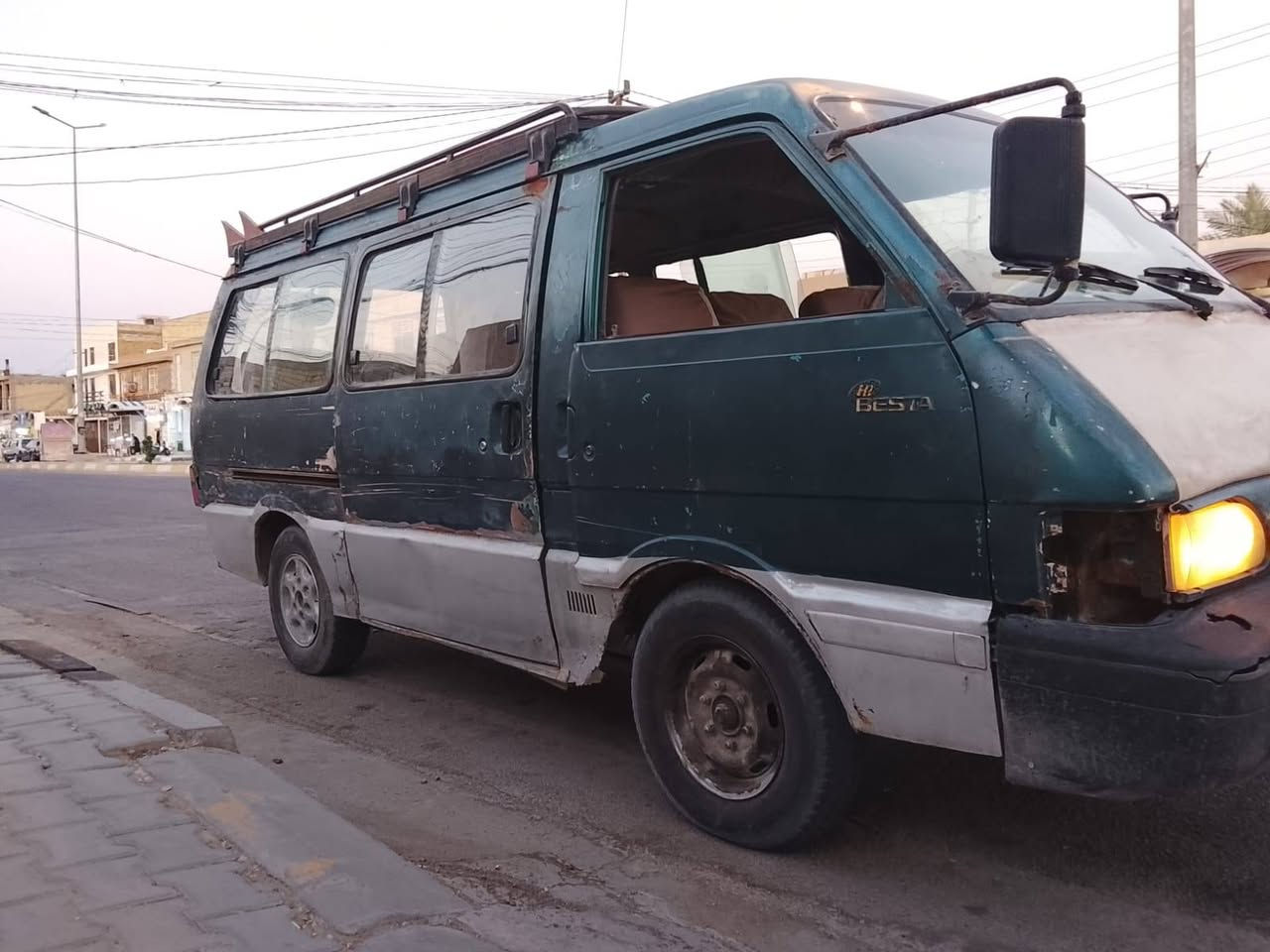 السلام عليكم كيا بستا مديل 95 رقم بغداد ألماني غرامات مصفره هيه عليه 180الف محرك بدايه تبخير كير واكسن كفاله شواصي كفاله صاحبها ماندله مكاني كربلاء السعر 18 وبيها مجال***********
