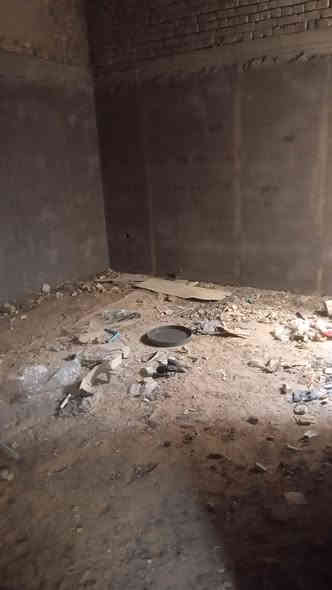 سلام عليكم خلفه واحهات شقل درجه اولى شرط فوم تقطيع شقل حديثه مكاني البصره الزبير  هاذه رقمي ولابخ داخل وخارج مصاطر ومخمر والتزام بل عمل ***********
