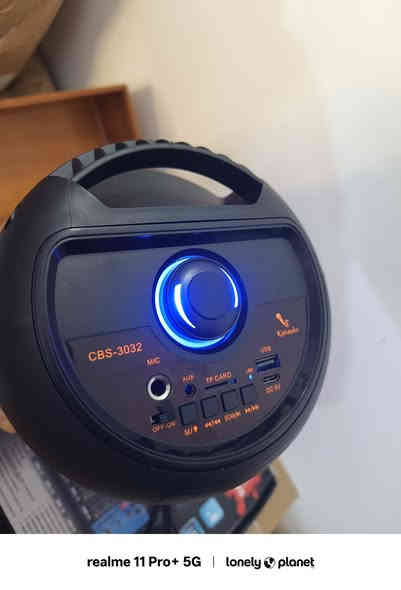 سماعه سبيكر
جديدة السعر 25 توصيل موجود
***********
