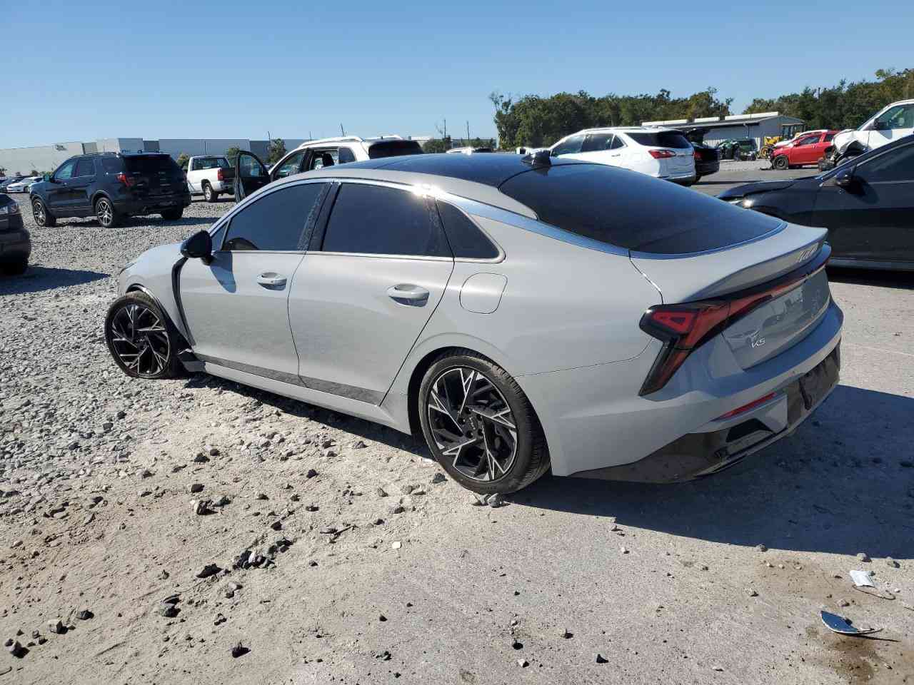 2025 KIA K5 GT LINE

*********** :📞 
*********** :📞
السعر :  يحدد حسب مزاد
تاريخ المزاد :   1/19 يوم الاثنين  
الضرر : حسب الصور المرفقة 
بيع وشراء كتب شهداء 
شراء سيارات تحت الموديل لمن لديه كتاب ضباط 
لو كتاب دبلوماسي 
بالامكان ادخالها بكتاب ذوي الشهداء باعفاء كمركي مع اعفاء الرقم 

🔺نتكفل بالسيارة لحين وصولها 
🔺اي استفسار مراجعة المكتب 
🔺 اوقات العمل كل ايام الاسبوع من الساعة ال 5 عصراً ماعد يوم السبت و الاحد عطلة المزاد
🔺 عملنا شراء السيارات من المزادات الامريكية والكندية
🔺لدينا تقرير Carfax مجاني لفحص السيارة قبل دخولها المزاد 
🔺 نشحن من جميع الموانئ الامريكية والكندية وبأسعار شحن تنافسية 
🔺نشحن الى دبي و عمان و البصرة و كردستان و تركيا  
🔺لدينا ورشة تصليح في دبي 
🔺لدينا معقب لتخليص السيارات (حرة او معوقين او ذوي الشهداء ) و ايصالها الى الزبائن
📍العنوان : موصل حي الوحدة مقابل معهد صناع الامل 
🔺اوقات الدوام من 4 عصراً وحتى ال11 ليلاً كافة ايام الاسبوع 
☎️ للاستفسار الاتصال على الرقم
م.علاء ابو فهد 
 
*********** :📞 
*********** :📞 ￼
