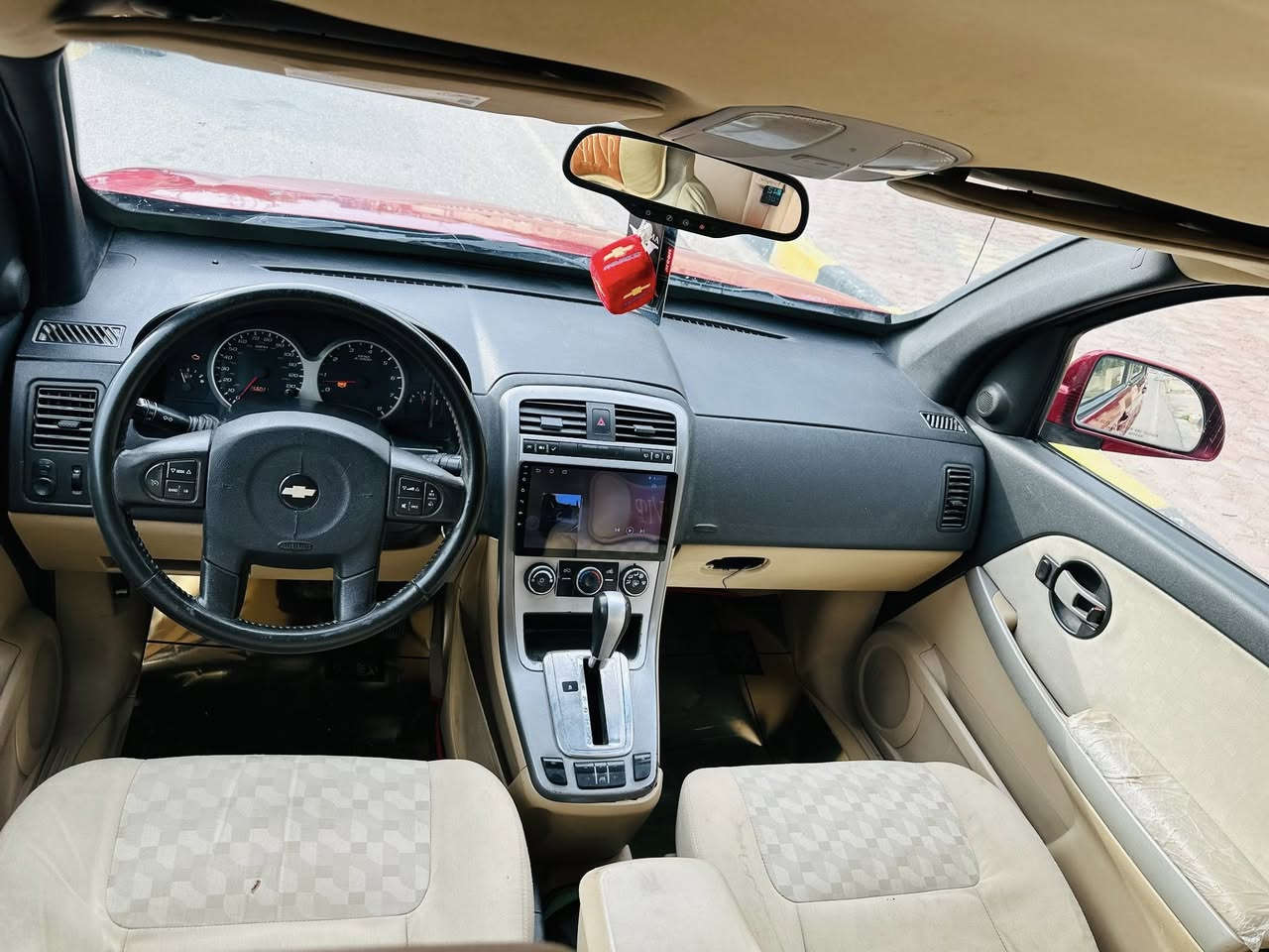 السلام عليكم
كونكس 2006 
بيع او مراوس ب ادوات او اصولي 
سياره اصولي اربيل تحويل او وكاله 
مكينه 6 سلندر 
سياره جاهزه وجديده مال جناي 
مابيها نقص تبريد حداديه مكينه كله كفاله
سعرها 70 
شراي يتصل ***********
