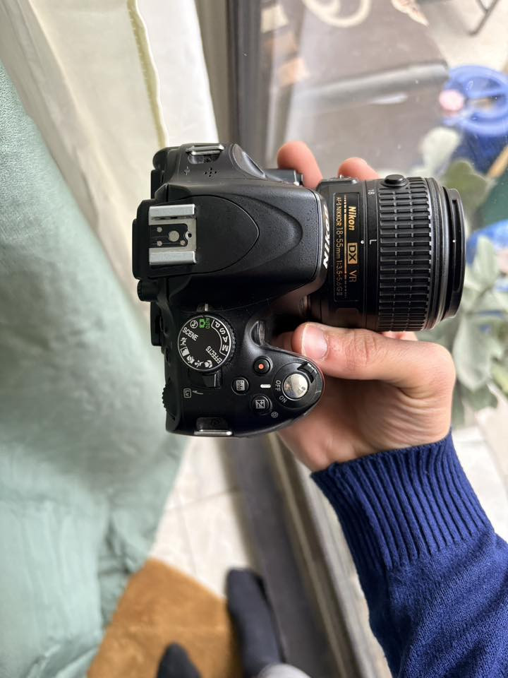 كامره نيكون 5100d كامل ملاحقاتها سعر ٣٢٥ 

***********
