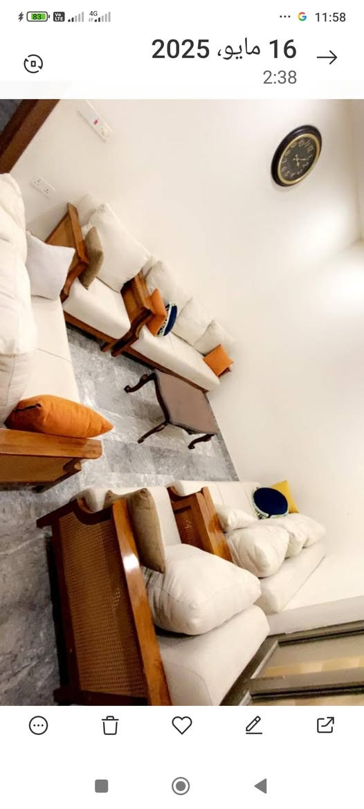 السلام عليكم تخم عشر مقاعد بغداد منصور رقم الهاتف ***********السعر ٨٠٠
