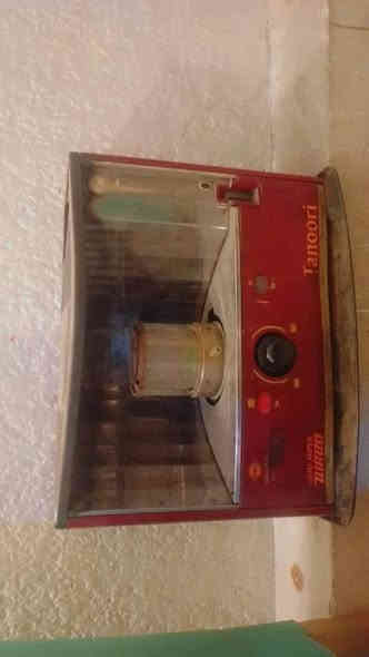 صوبه نفطيه 70 وبيه مجال نقصهه بس الباب المشبك وصوبه زيتيه ب60 الشراي يتصل واتساب *********** الدوره ابودشير
