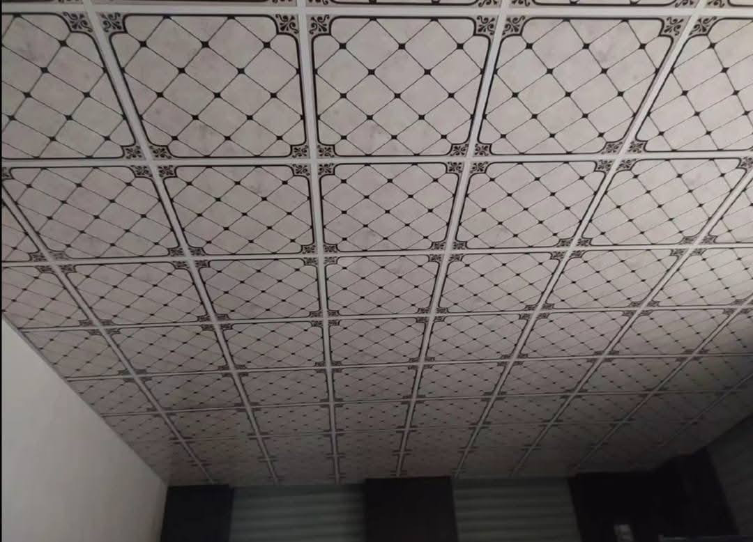 عمل سقف ثانوي / المتر بالف ونص 
***********
