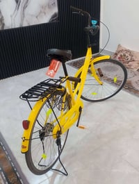 ٢٠٢١ • نظيف • ليموني