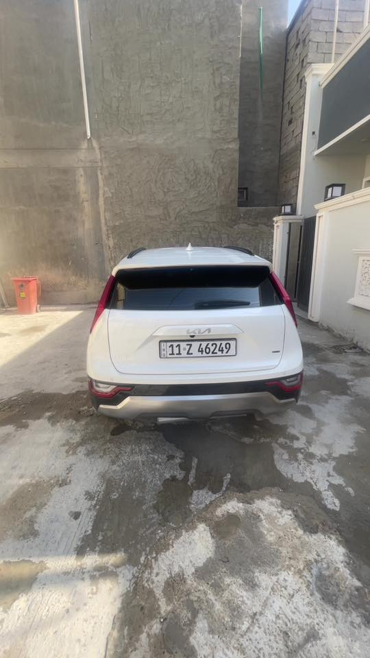 ❗️يالله   السلام عليكم ❗️
للبيع:

كيا نيرو هايبرد موديل 2024 

ماشيه 45000 قابل للزيادة 

هايبرد 

لون ابيض 

اضائه LED داخليه تتغير مع مودات القيادة

هاند بريك كهربائي 

مسند وسطي 

مساحات تخزين 

وحاملات اكواب

رادارات 

مثبت سرعه تفاعلي 

مانع تصادم 

حساسات 360

نقاط عمياء 

نظام المحافظه على المسار 

التحذير عند الخروج من المسار 

تحذير ستيرن عند الخطر (هزاز)

شاشه 

تدعم ابل كاربلاي 

واندرويد اوتو

منافذ شحن تايب سي في الكراسي الخلفيه 

كراسي جلد تدفة تبريد 

انظمه قياده

السياره كلش حلوه وناعمه جديده 

حادثها جداً بسيط   بارد فقط الجاملغ الامامي صفحة السايق والباب❗️

رقم بغداد تحويل ثاني يوم 

مكان السياره بغداد ***********

السعر155
