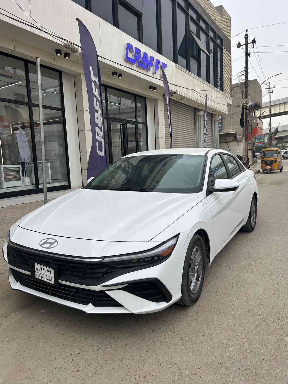 السلام عليكم

النترا  2024
داخل اسود
وارد امريكي حادثه بنيد 
 وبارد بالجاملغ
محرك 2000 
رادار امامي
رادار خلفي
رادار جانبي
شاشة منفصل
كامرة دوارة
تحديد مسار
قيادة ذاتيه
توقف ذاتي 
ماشية7500 ميل
سيارة جاهزة وكاملة بدون نقص
العنوان بابل الحلة
للاستفسار اكثر الاتصال على ***********
