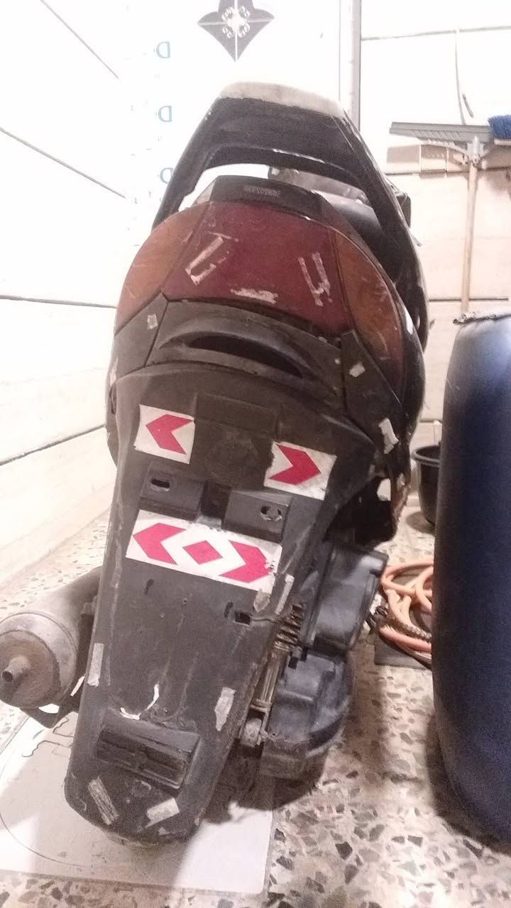 ماكس ١٤٠ كايمه يردلهه تجفيت فقط
لا بكن ولا شي فقط تجفيت   كامل دراجه  مالي خلك  اجفت  سعر  ٩٠ الف قفل     االمكان غزاليه شاري يتصل ***********
