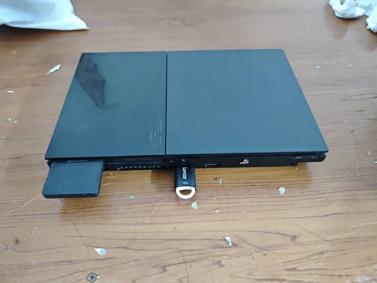 سوني 2 للبيع نضيف
كامل الغراض
يدتين شرط
افلاش 16
بيه 40 العبه 
السعر 35 الف
هدا رقمي***********
