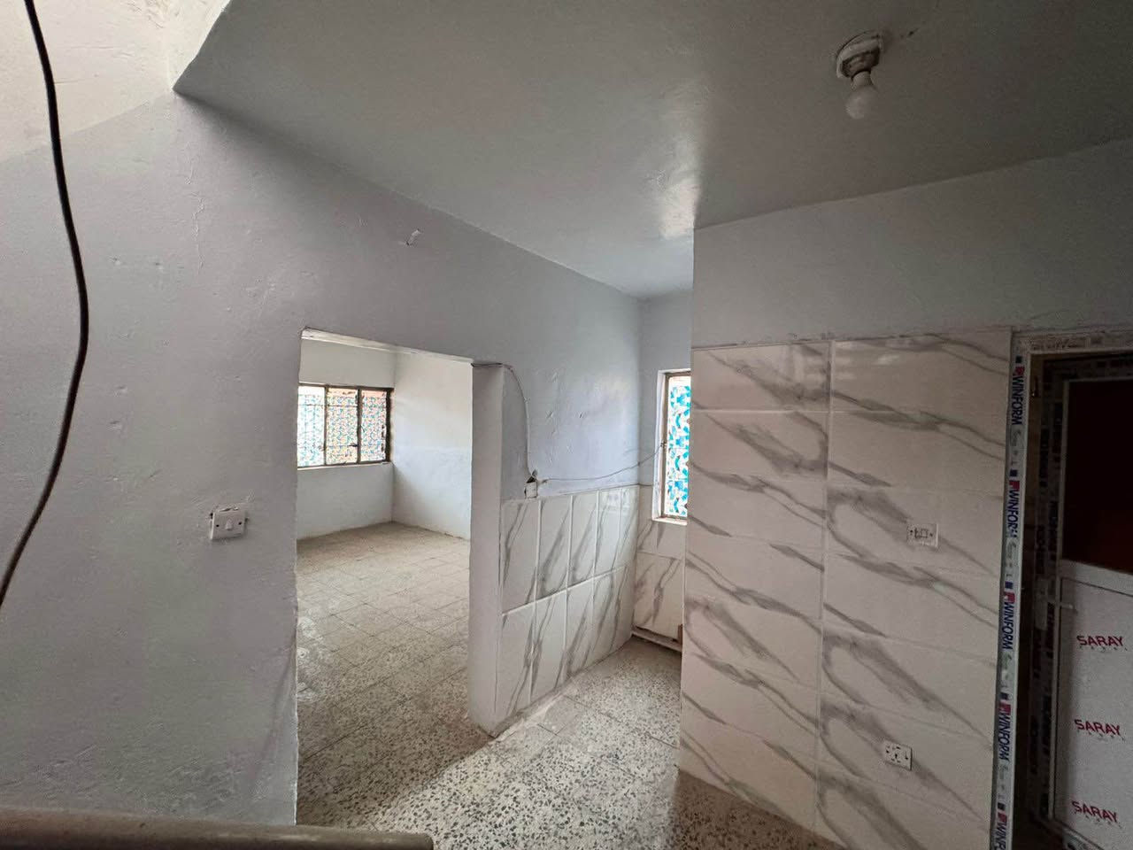 سلام عليكم بيت للبيع الشعله شارع سيد شناوه اول فرع على يمين قطاع 10 مساحة 160 مسلح طابيق عدد الغرف 5 هول استقبال 3حمامات مطبخ كراج رقم للاستفسار
:
 ***********
*********** بغداد, العراق
