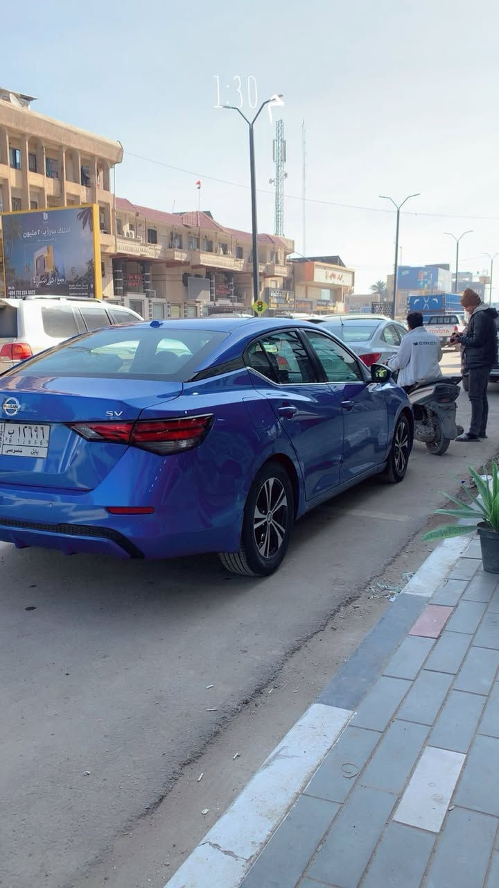 للبيع نيسان سنترا موديل 2021 جديده ماشيه 63 السياره كفاله عدى البنيد رقم بابل تحويل مباشرتااا السعر 128 مكان السياره ب الحله الشراي يتصل ويجي يفحص ويقتنع افضل من الرسائل ***********
