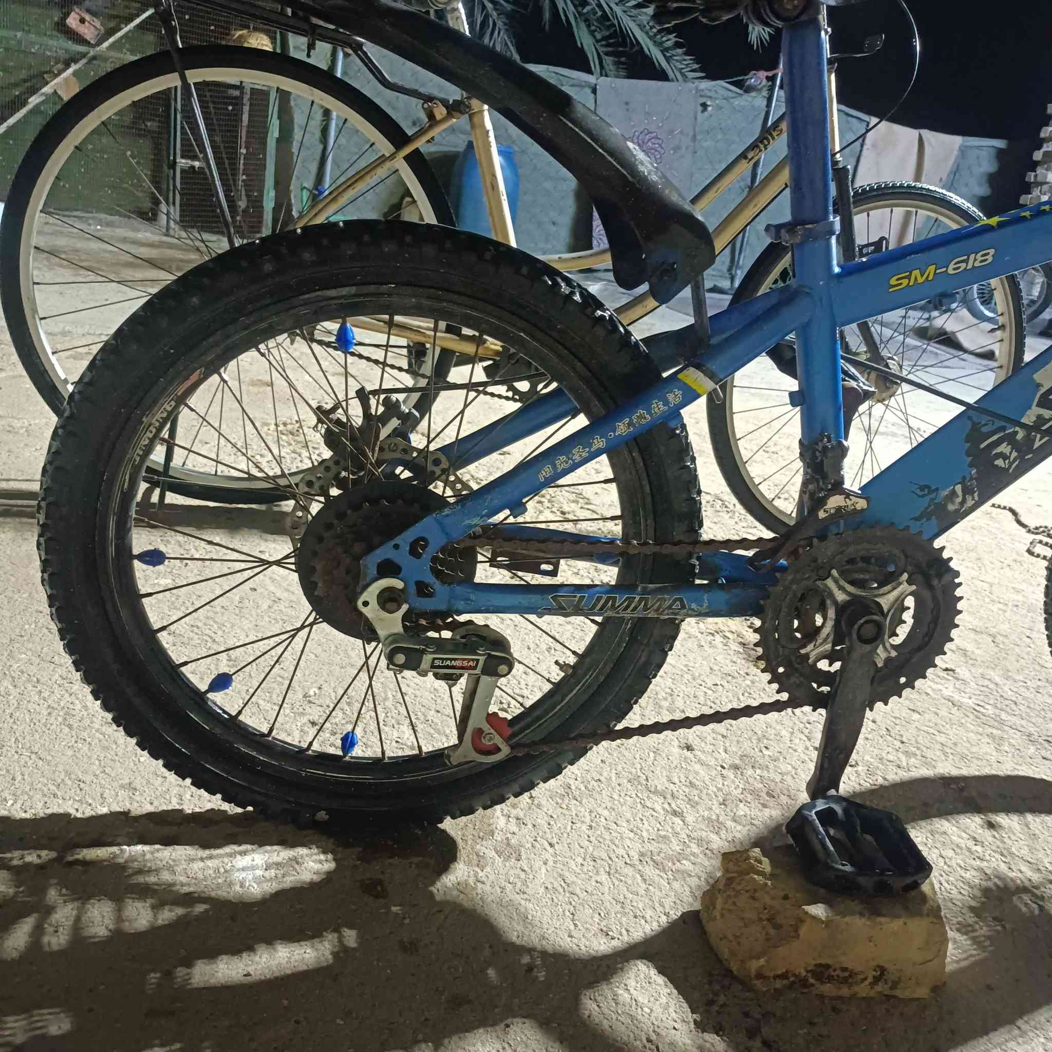 سلام عليكم باسكل جبلي ازرگ النضافه گدامك سعره 20 وحجمه 20 .... باسكل بيجي حجم 26.. النضافه گدامك سعره 45 مكاني بابل كفل ***********
