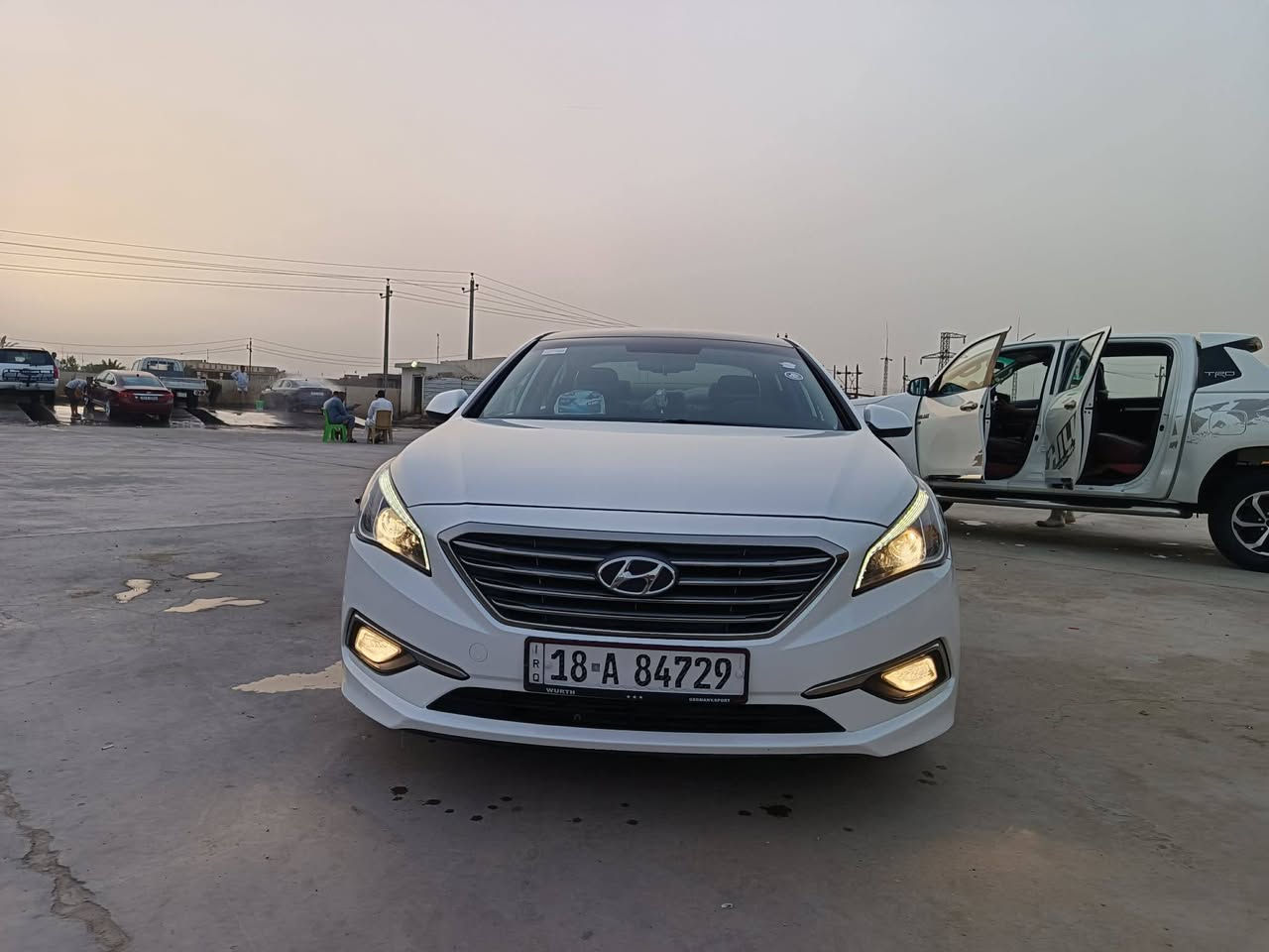 سونتا 2016 امريكي قطعتين باب وجاملغ
رقم بابل الجديد بأسمي
شاشه جبيره نقطه عمياء
تحكم ستيرن جهتين 
ثلاث وضعيات قياده وباقي المواصفات كدامكم 
مكينه بدون تنقيص ولا دوانز شرط كير حداديه كفاله تخم تاير دوشمه كشن وأرضيه سعرها 118وبي مجال مكاني ديوانيه 
***********
