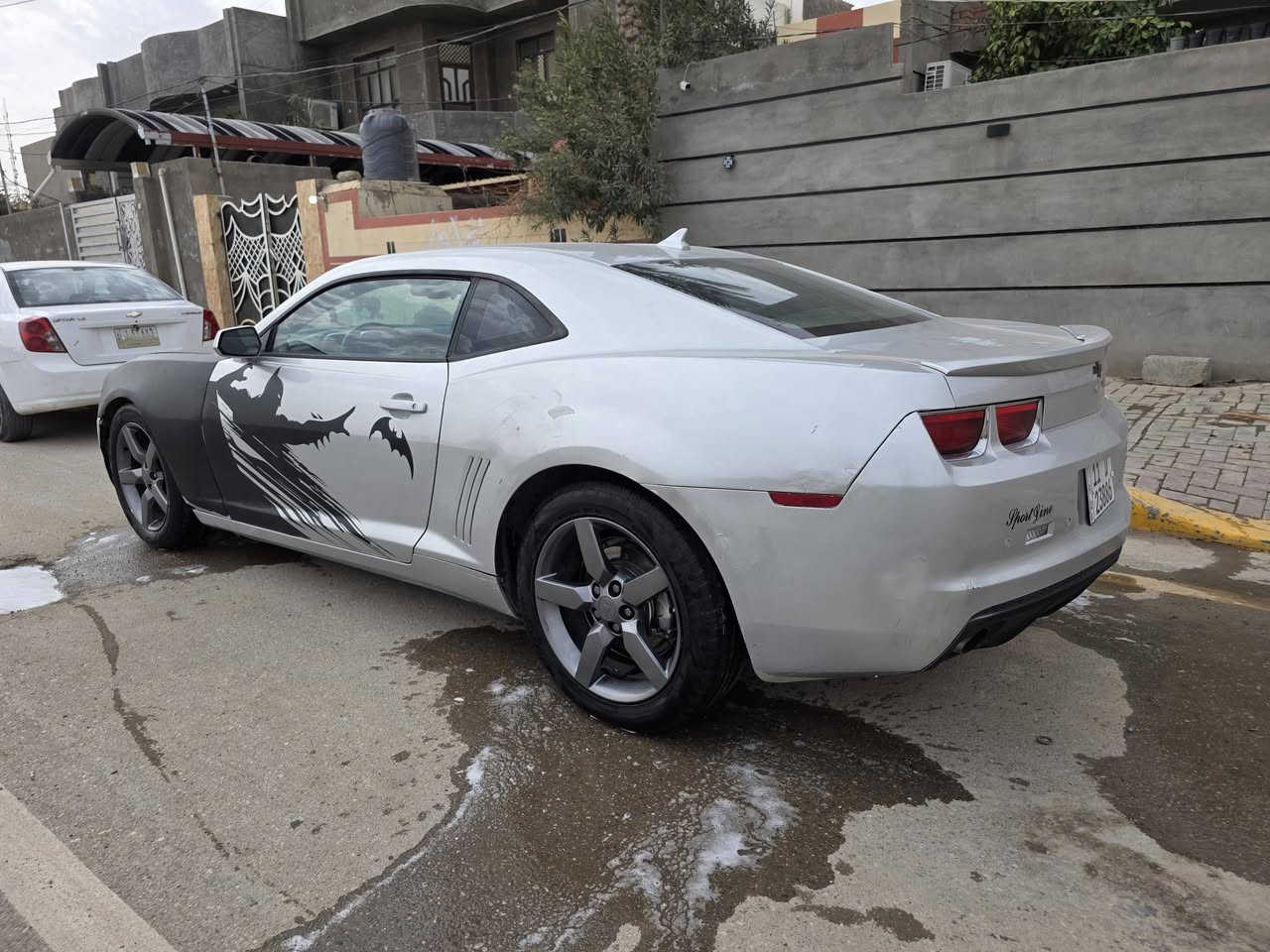 سلام عليكم اخوان كمارو موديل 12 سعر 70 وبيه مجال *********** المكان بعقوبة التحرير قرب ماريا مول
