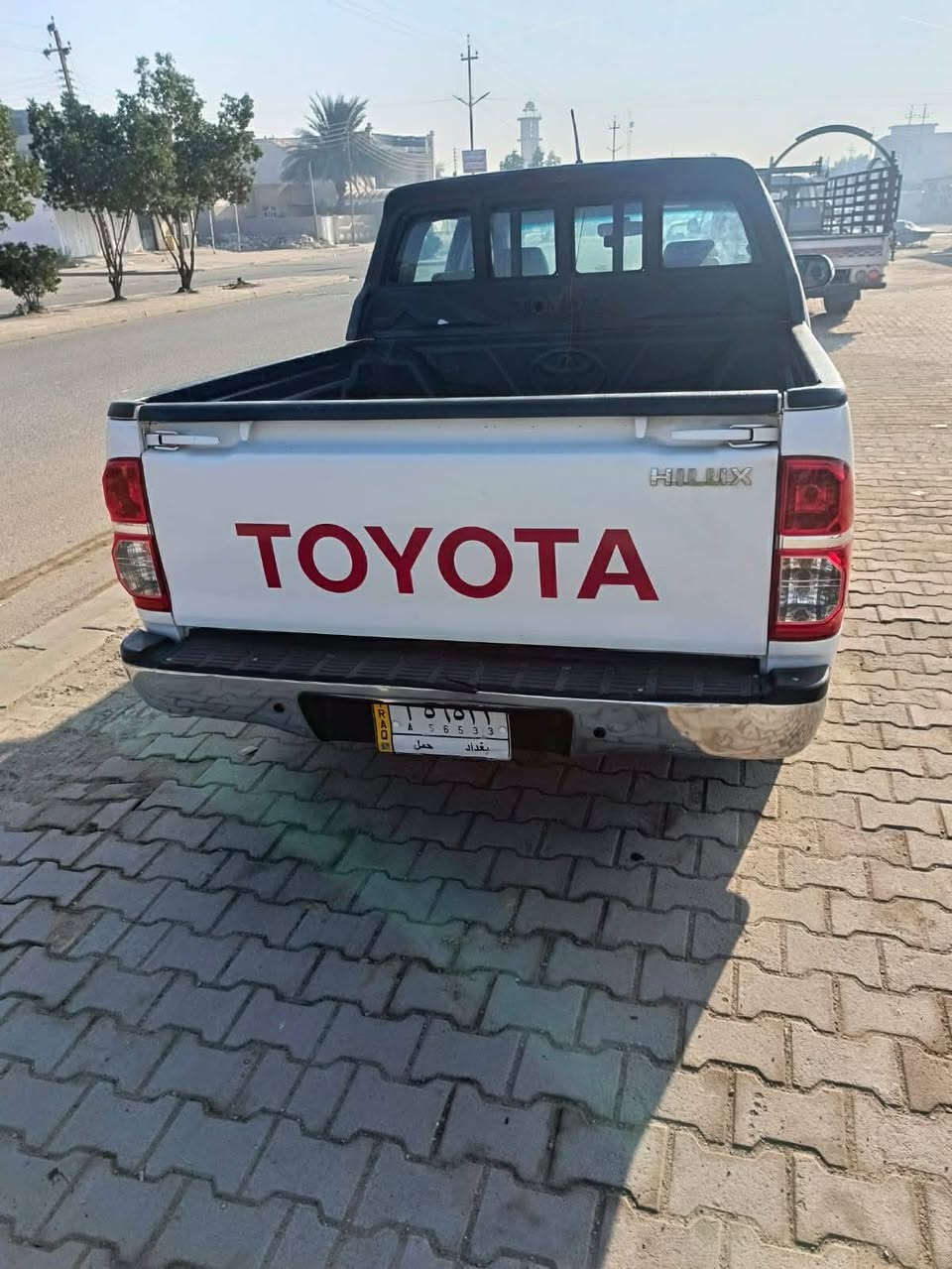 السلام عليكم البيع تيوتا ٢٠١٤بيها باردات غليله مكفولة من صبغ مكينه او كير شرط رقم بغداد حمل تبريد شرط تخم تاير جديد مل شركة رقم صاحب *********** بغداد المدان
