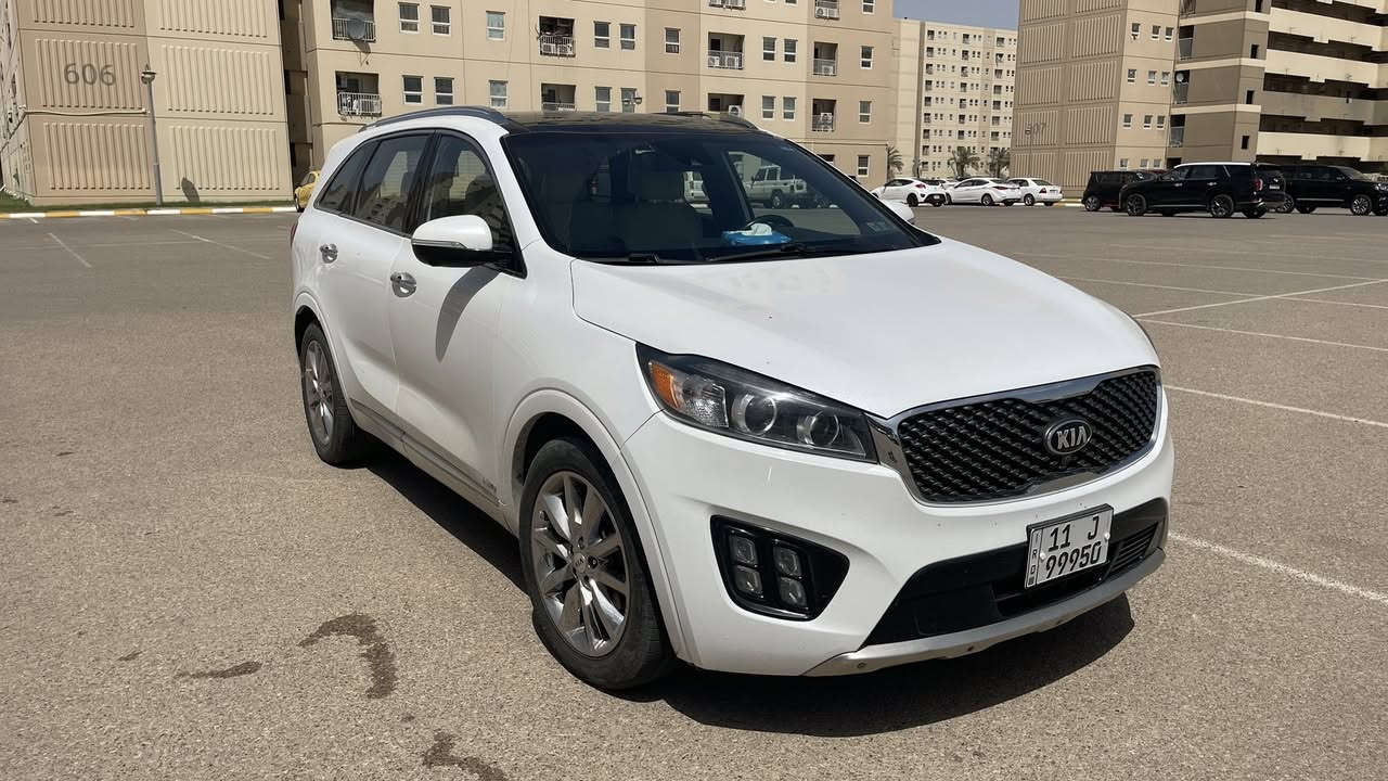 للبيع Kia Sorento SXL — أعلى فئة SXL 🔥

إذا تدور SUV عائلية فخمة، قوية، ومريحة بنفس الوقت، هاي فرصة نادرة.
7 راكب حقيقي + دفع رباعي AWD + محرك 6 سلندر أداءه ممتاز وثبات عالي بالطريق.

السيارة وارد أمريكي
الحادث كان خفيف جدًا وتم التصليح باحتراف

أهم المواصفات:
✅ بانوراما كاملة
✅ جلد فاخر
✅ تبريد وتسخين مقاعد
✅ تشغيل بصمة وستارت
✅ كاميرات + حساسات
✅ شاشات ونظام صوت قوي
✅ باب خلفي كهربائي
✅ جنوط وكالة
✅ دبل AWD للطرق والسفر
✅ استخدام مرتب جدًا

السيارة نظيفة من الداخل والخارج وتنافس موديلات أحدث من ناحية المواصفات والراحة.
مو سيارة تعبانة ولا شغل مكاتب، سيارة استخدام شخصي ومحافظة.

الممشى: (59) ميل
السعر: (112) ورقة
الموقع: (بسماية)

للمهتمين التواصل خاص أو اتصال ☎️
***********
والفحص بأي مكان يريده الشاري .
