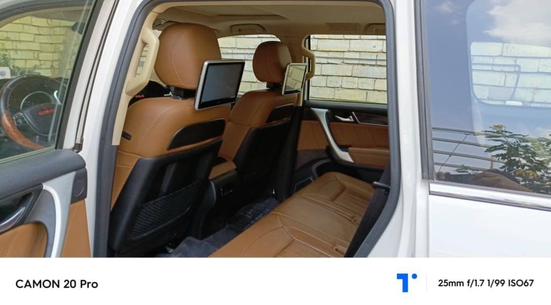 سلام عليكم
سيارة HAVAL h9 للبيع 
السيارة فول مواصفات دخول ذكي ويل 18 جامعات شفط 7 راكب السيارة ماشية 63 الف كيلو فقط السيارة بيهة فقط الدعامية الخلفية صبغ  لايت led عالي ناصي اشاير  بالمري  كشنات  كهربائي جلد تبريد 3 قطع
حساسات أمامية خلفي اوتو هولد مثبت سرعة المحرك 2000 توربو 
السعر 169 ورقة بيها مجال بسيط
للاستفسار :***********
سيارة مكفولة عام عدا الدعامية الخلفية صبغ
