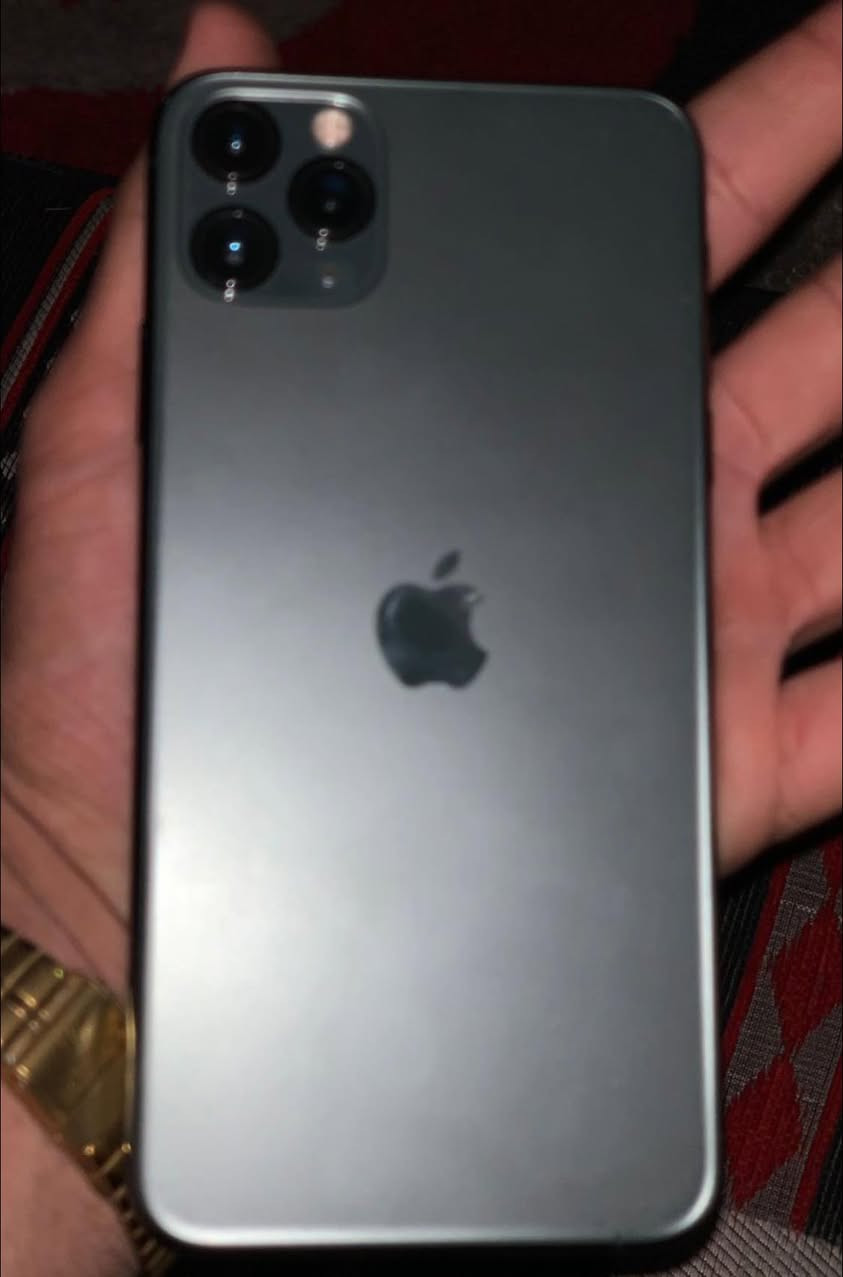 للبيع جهاز
11برو ماكس 
مبدل بطاريه وسماعه فقط وشرط اصليي 

شحن فول 🔋١٠٠ 
فيس ايدي ما يشتغل 

السعر  275  وبي مجال 
متواجد خاص


**إذا كنت صاحب هذا الإعلان وتريد حذفه لأي سبب، رجاءا أرسل رسالة إلى الدعم الفني**