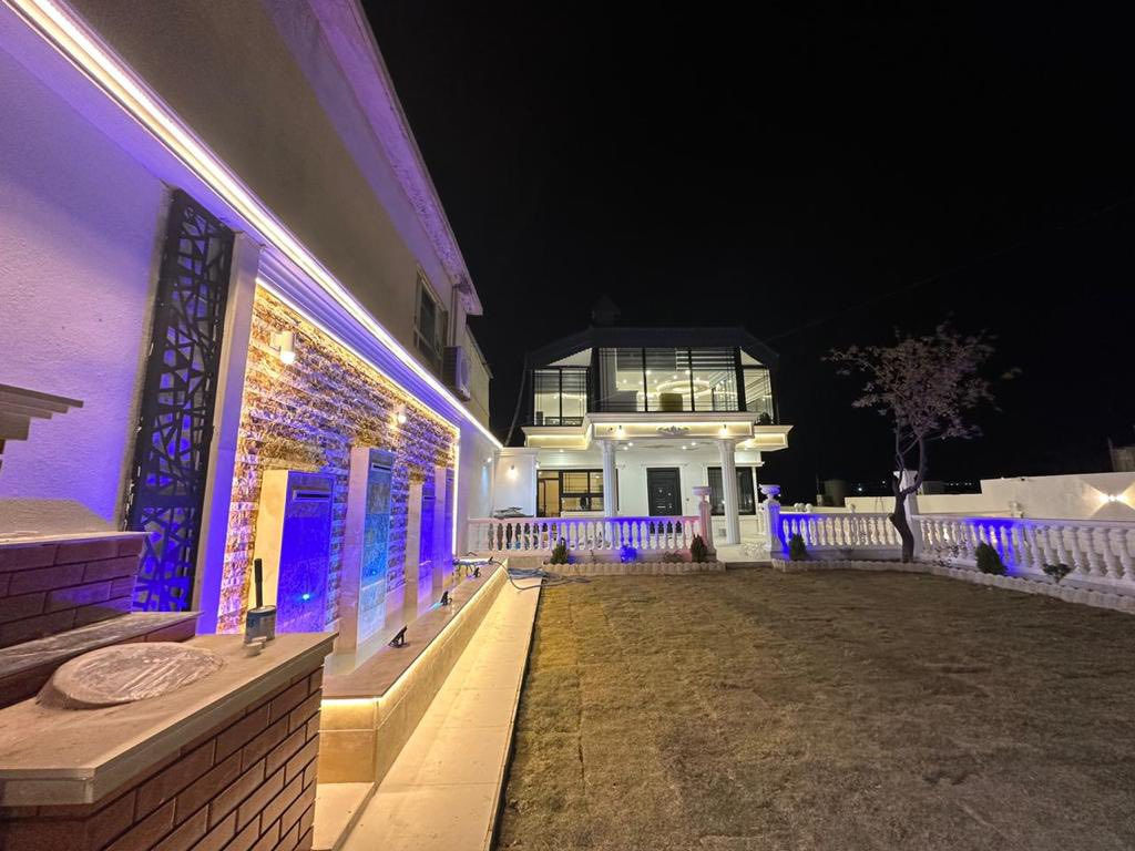 مەزرەعە بۆفرۆشتن طاپۆ
لەشقلاوە 1200متر 
.
.
.

***********☎️واتساب _ كۆرەك _ ڤایبر
