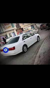 كرون • ٢٠٠١ • ابيض صدفي