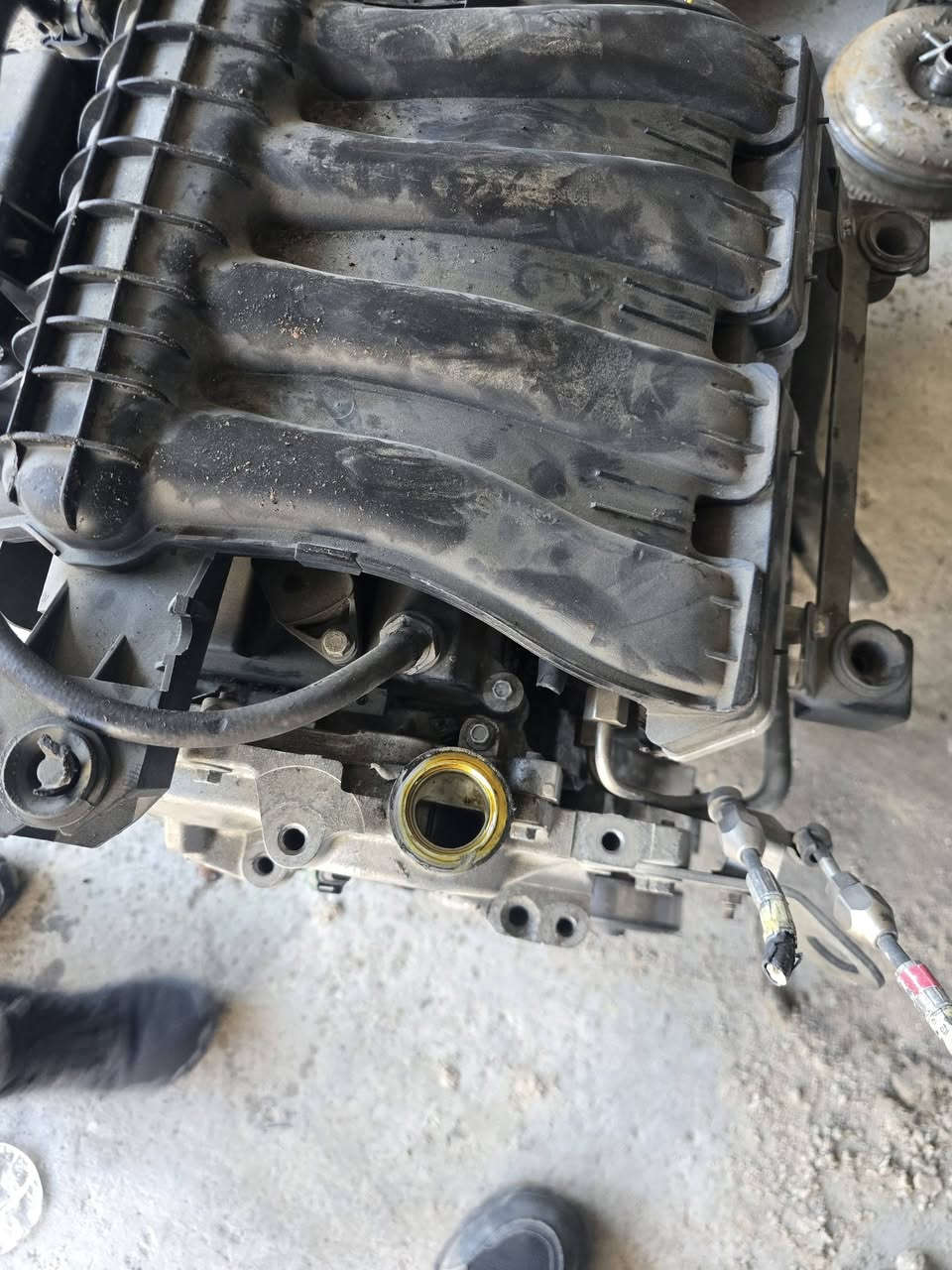 سلام عليكم  تم وصول غراض حاويه سافران و فلونس من 9الى 16]***********
