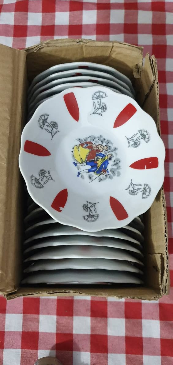 اغراض للبيع كلهن ب  ٢٥ قفل
عندي توصيل كرخ ورصافه


**إذا كنت صاحب هذا الإعلان وتريد حذفه لأي سبب، رجاءا أرسل رسالة إلى الدعم الفني**