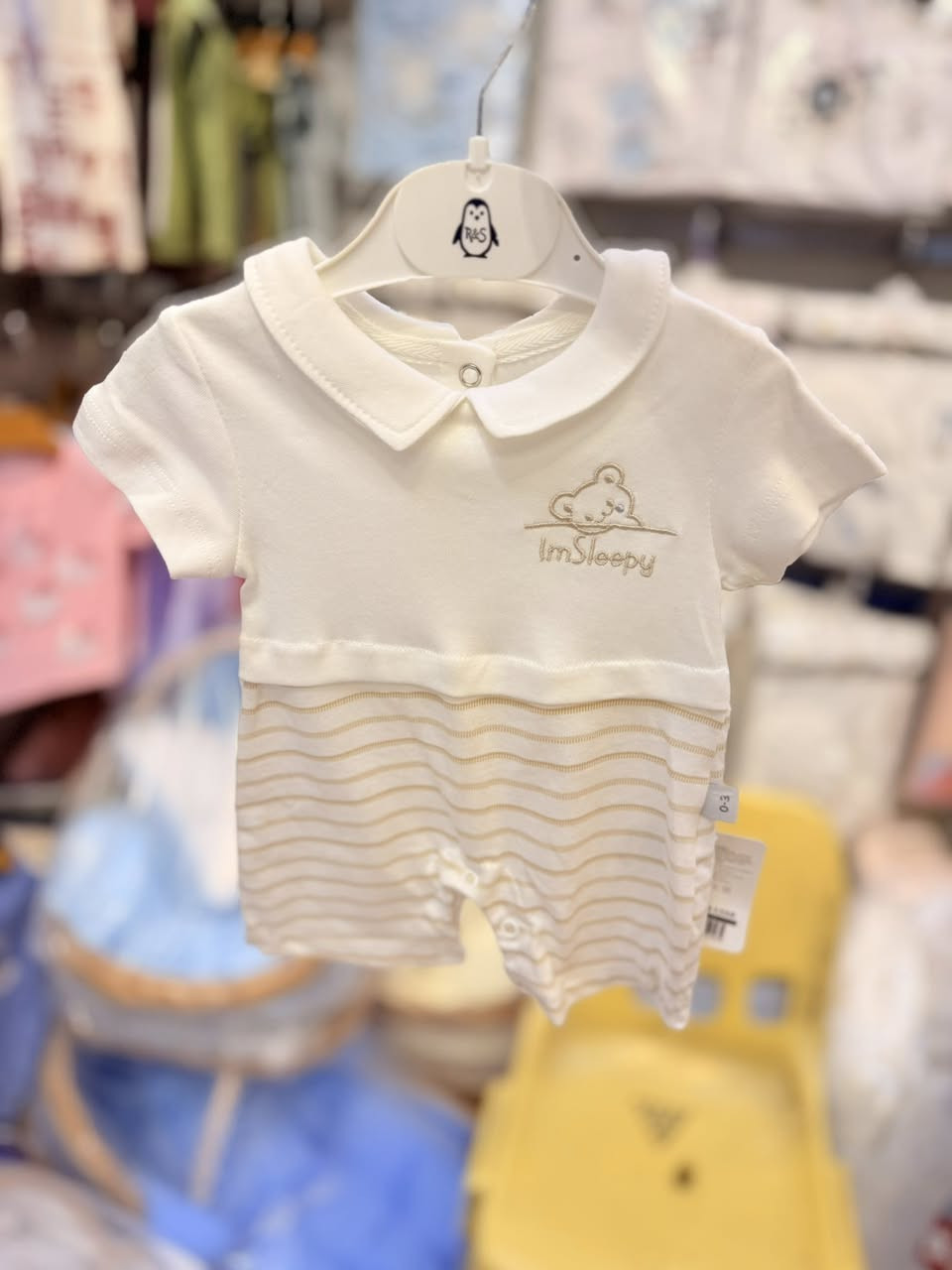 #وصلنا_حديثاً😍 
            موسم الصيفي
 على بركه الله #افتتاح موسم الصيفي
#وفرنالكم افرات ولادي قطن خاميه اجنن وراقيه
قياس من حديثى الولاده الى 6 شهور
#تشكيله_رائعه من الموديلات والالوان ❤️
العنوان ميسان شارع التربيه #فرع شاكر الهاشمي
مقابيل معرض بوتيك الاحذيه 
متوفر خدمه توصيل داخل #محافظه 
التواصل واتساب ***********
التواصل انستكرام zer1.b1
