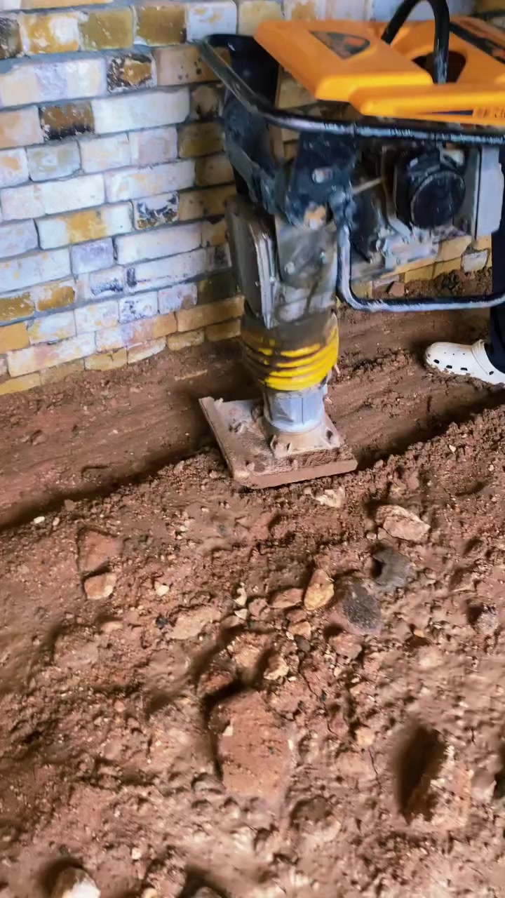 #حدل كافه الأرضيات  تصفير ارضيات تدخيل سبيس  ، تراب حدل بلقفاز حدل  حادله  ع وزن شكد تريد وزن نصفرلك ***********واتساب
