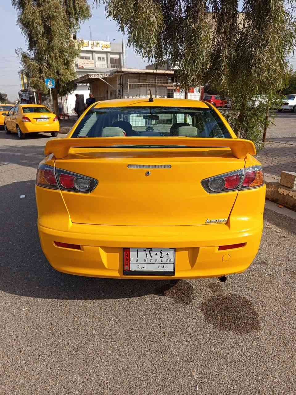 لانسر قرش 2010 وارد امريكي ضررها جامرلغين خلفي والسقف معجون بدون تكم شرط لامكلوب ولا مكصوص كير اوتو محرك 20 سنويه مشروع وطني لحد 2027 شرط تحويل والنقابة سعرها 65 وبيه مجال مكاني كركوك ***********
