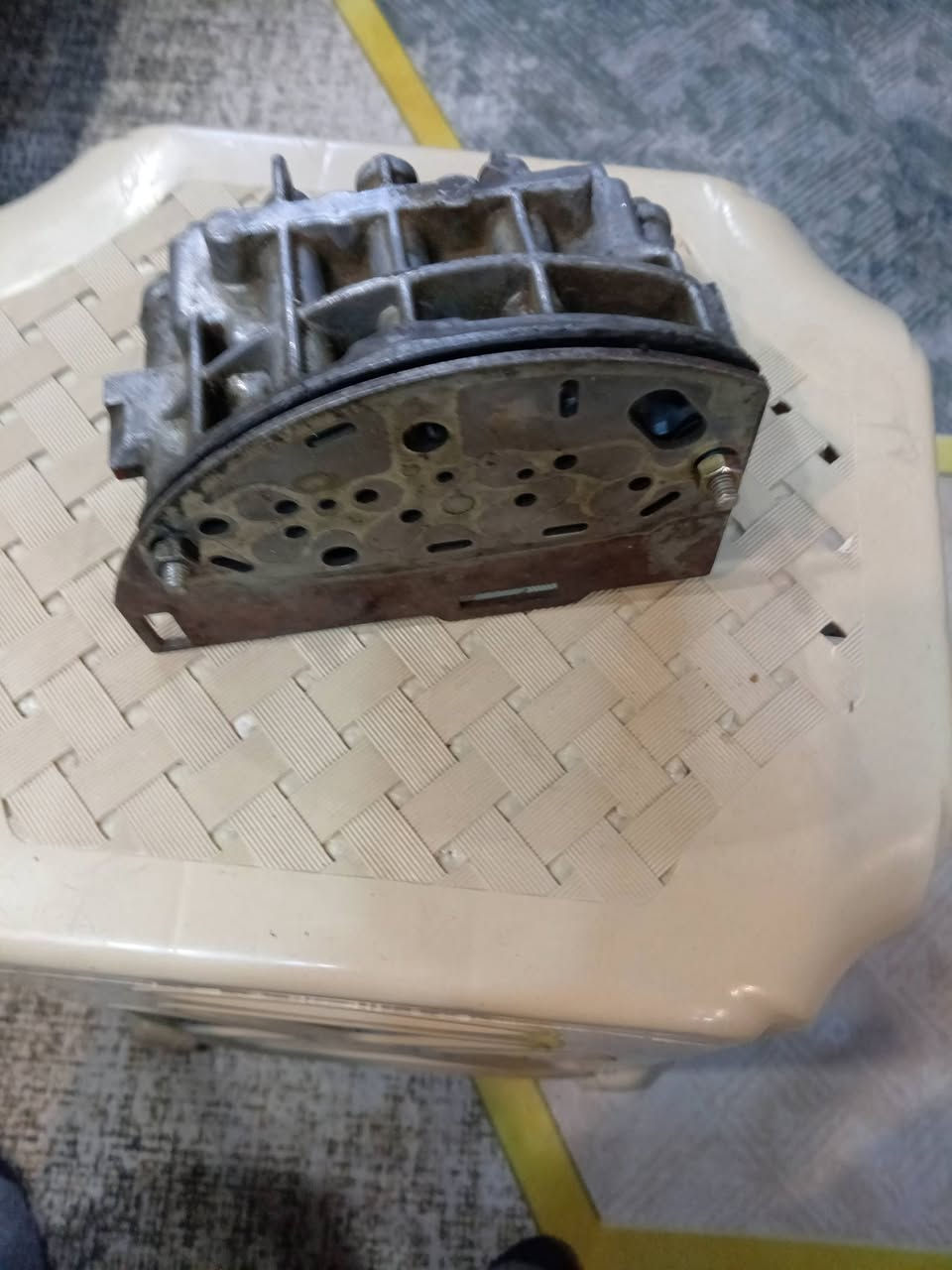 السلام عليكم للبيع اغراض دوج موديل تسعينات السعر 50 بدون وعود كاذبه


**إذا كنت صاحب هذا الإعلان وتريد حذفه لأي سبب، رجاءا أرسل رسالة إلى الدعم الفني**