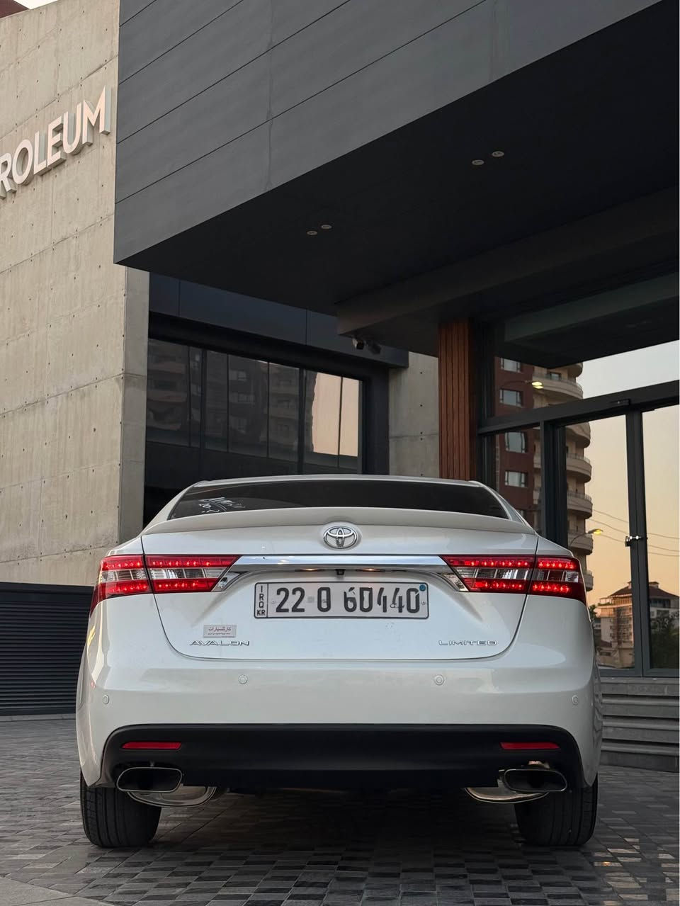 toyota avalon 2013 limited xliji 

تۆیۆتا ئەڤەلۆن ٢٠١٣ لیمتید برێم ٢ حاسە فوول مۆسەفات خلیجی

موا سە فات 

لایت ئۆتۆ ،جام ئۆتۆ ،سلاید،٢ حاسە ، شاشە گەورە JBL،٣ مۆدی لێخورین،حاسەی دوا،کامێرا،٤ دەرگا 
بەسمە

١٣٠ کیلۆمەتری هەقیقی ڕۆشتووە

بێ سارد و بۆیاخ و چاڵ و کرانەوە هەمووی بەشەرت نموونە لە تازەی و جوانی لەسەر دەقی شەریکە ماوەتەوە ماڵی دۆستە ٤ تایەی Toyo شەریکەی لەسەرە تازە پاتری و رۆن و هایدرۆلیکی گۆراوە یەک دینار مەسرەفی تیا نیە هەموو گیانی بە شەرت هەر چالێک و ١٠٠$ بشکێنە گێر و مەکینە بەشەرتی ١٠ فیتەر

نرخ ١٩٨$ مجال

***********
***********
*********** 
*********** السليمانية, العراق
