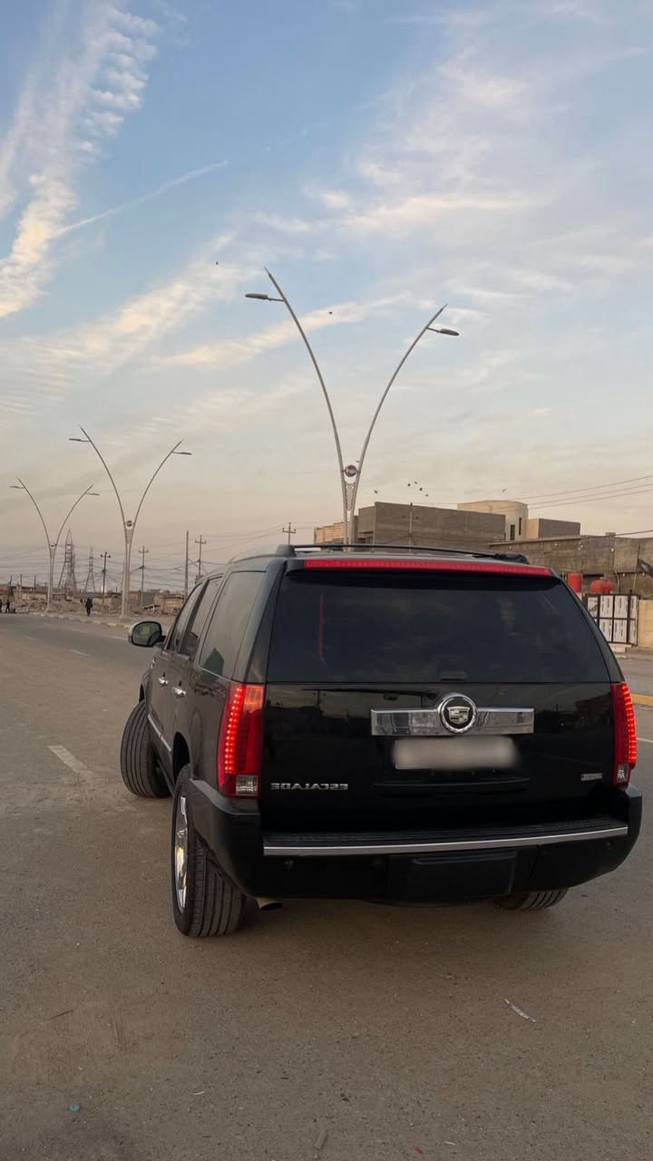 كديلاك اسكاليد 2013
#كفالة_كصة_انتربول 
متوم طبق الاصل
فول مواصفات
كامل الحجز مالها للتسجيل 
يعني بوجهك تسجل اذا يعجبك
كامرا
فتحه
دوسه كهربائيه 
مري ذكي
ويلكب اصلي
كشنات كهربائيه
#السعر_100
للاتصال ***********
