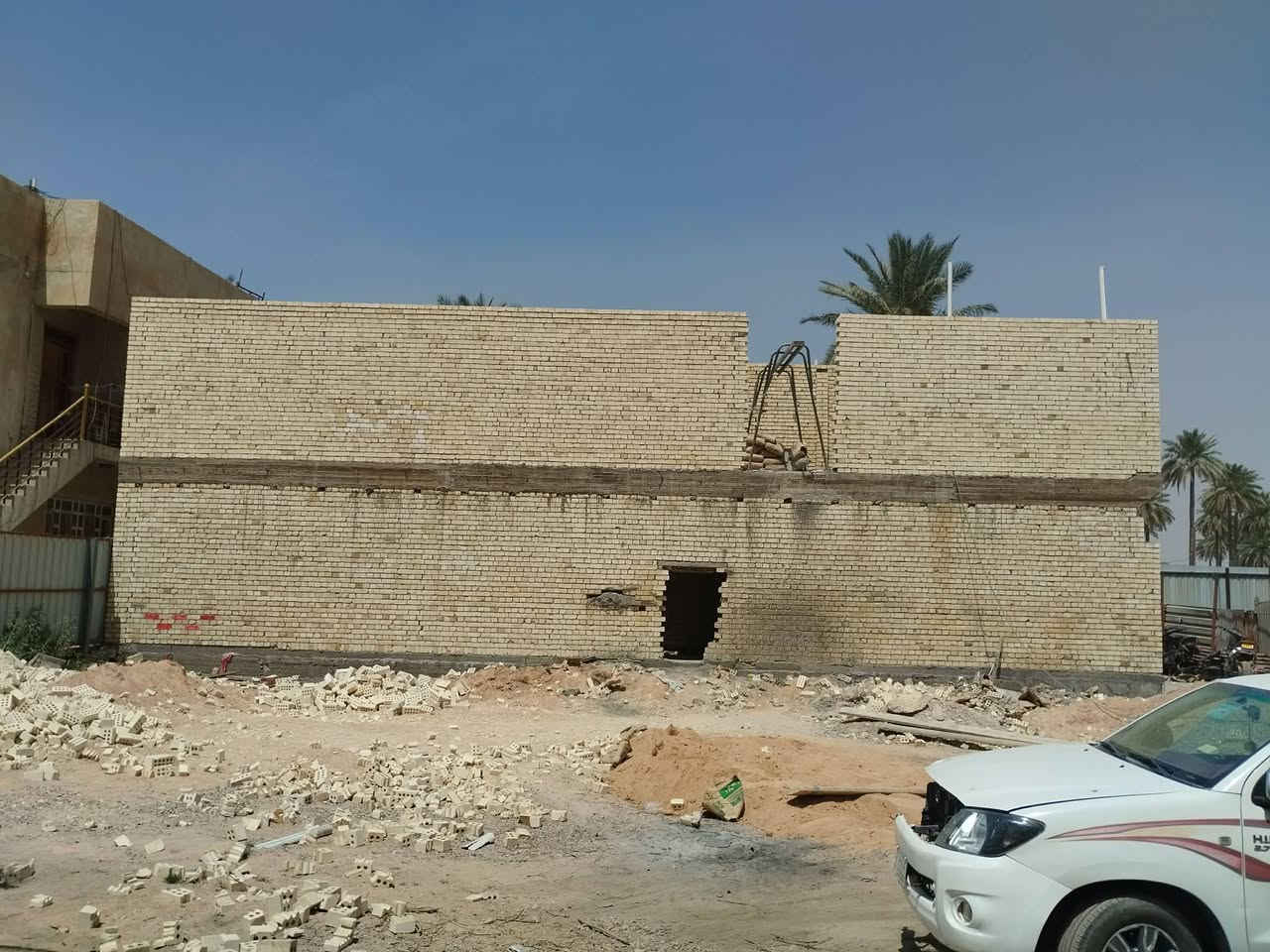 سلام عليكم خلفه بناء متواجد في بغداد سعر مناسب يحب بتواصل وياي عله رقمي ***********
