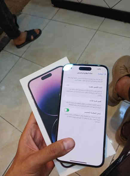 ايفون 14 برو ماكس جهاز كفاله شرق وسطAAA  بطاريه 84 ذاكره 256 سعره 750 شراي يتصال***********
