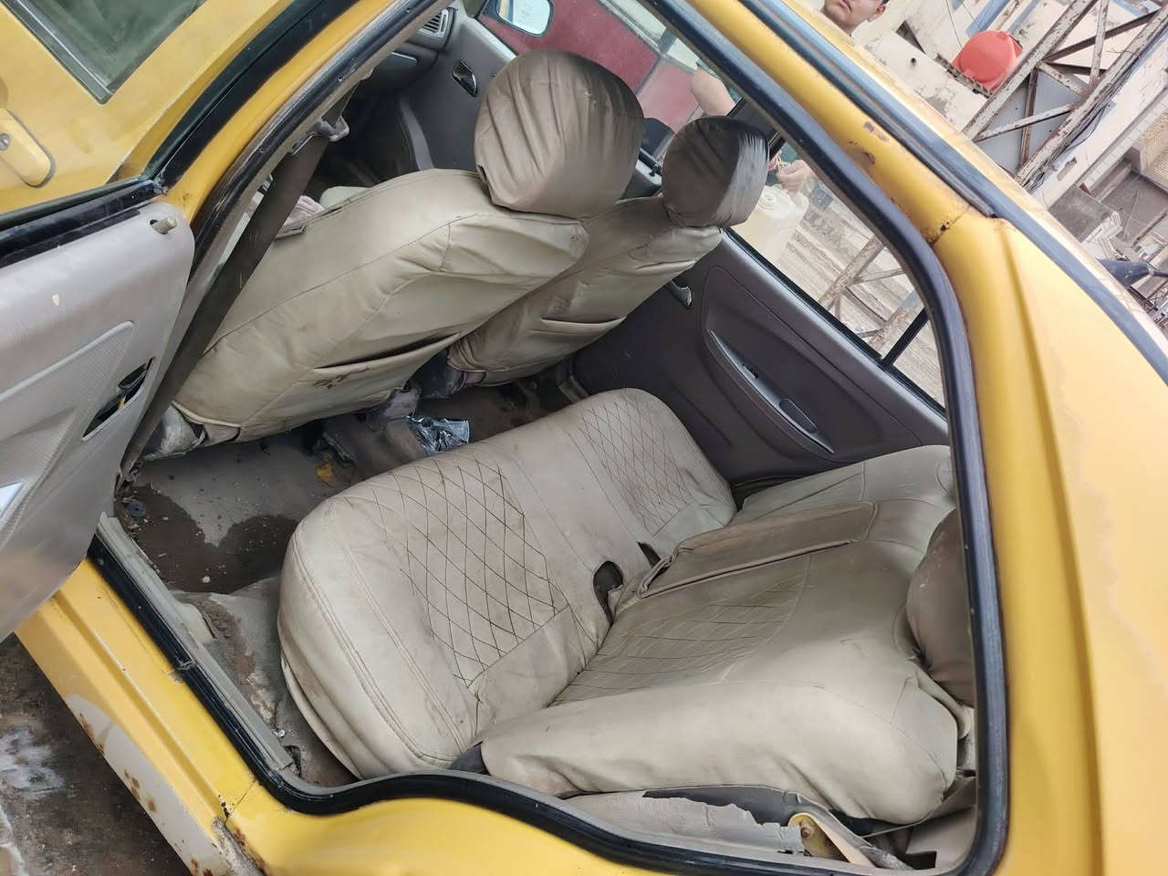 السلام عليكم سياره شيري كوين محوره كورله محرك وكير أوتوماتيك تبريد شغال حداديه جديده تايرات جدد سياره سنويه 29 تأخذ مصره هيئه وغرامات رقم بابل سعر 27وبيه مجال لطيبين هاذه رقمي تصل وبخدمه***********
