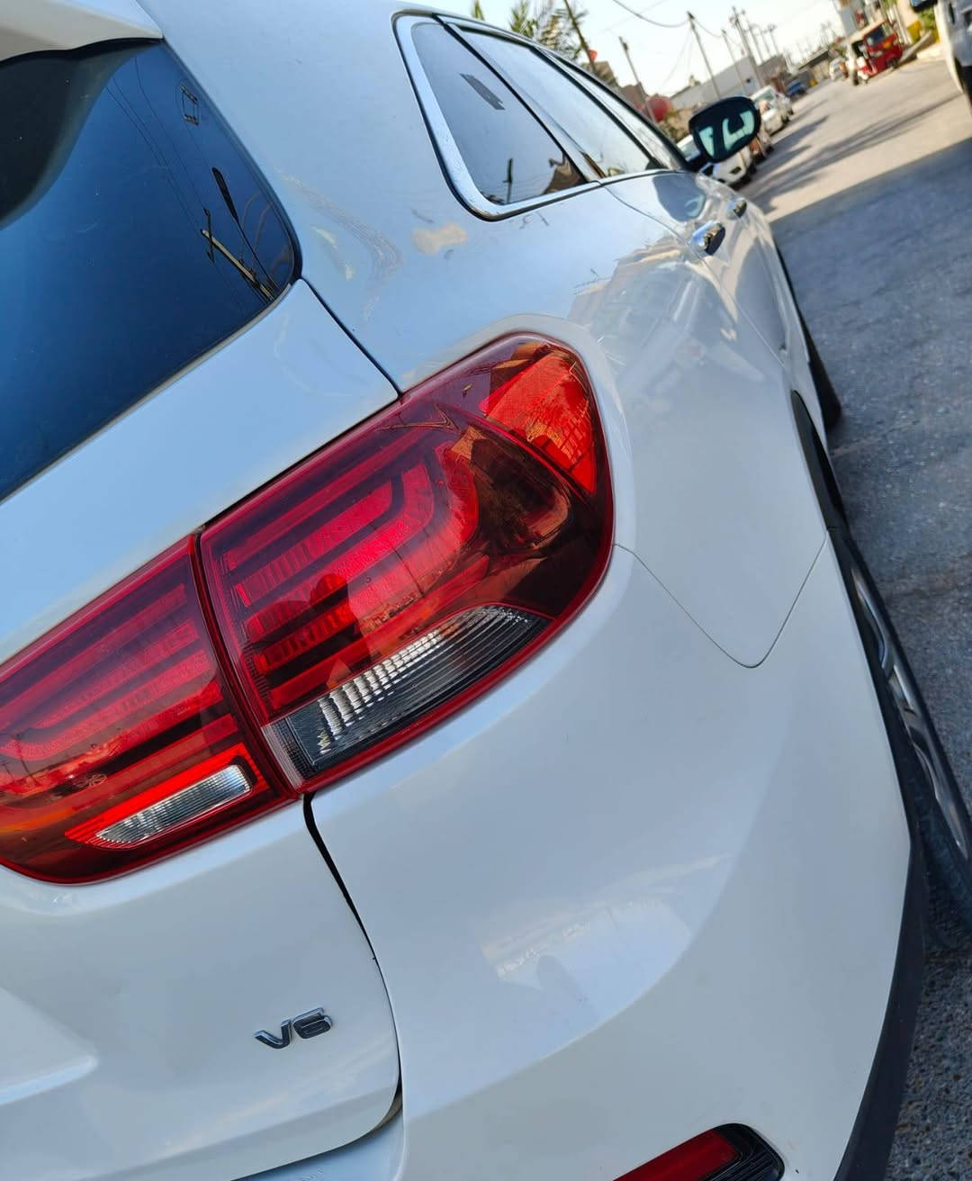 سورنتو 19وارد امركي الضرر 4قطع موضح بسونار مرفق مع الصور سياره جاهزه ماناقصه شي السعر 210وبيها مجال العنوان البصره
***********
***********
