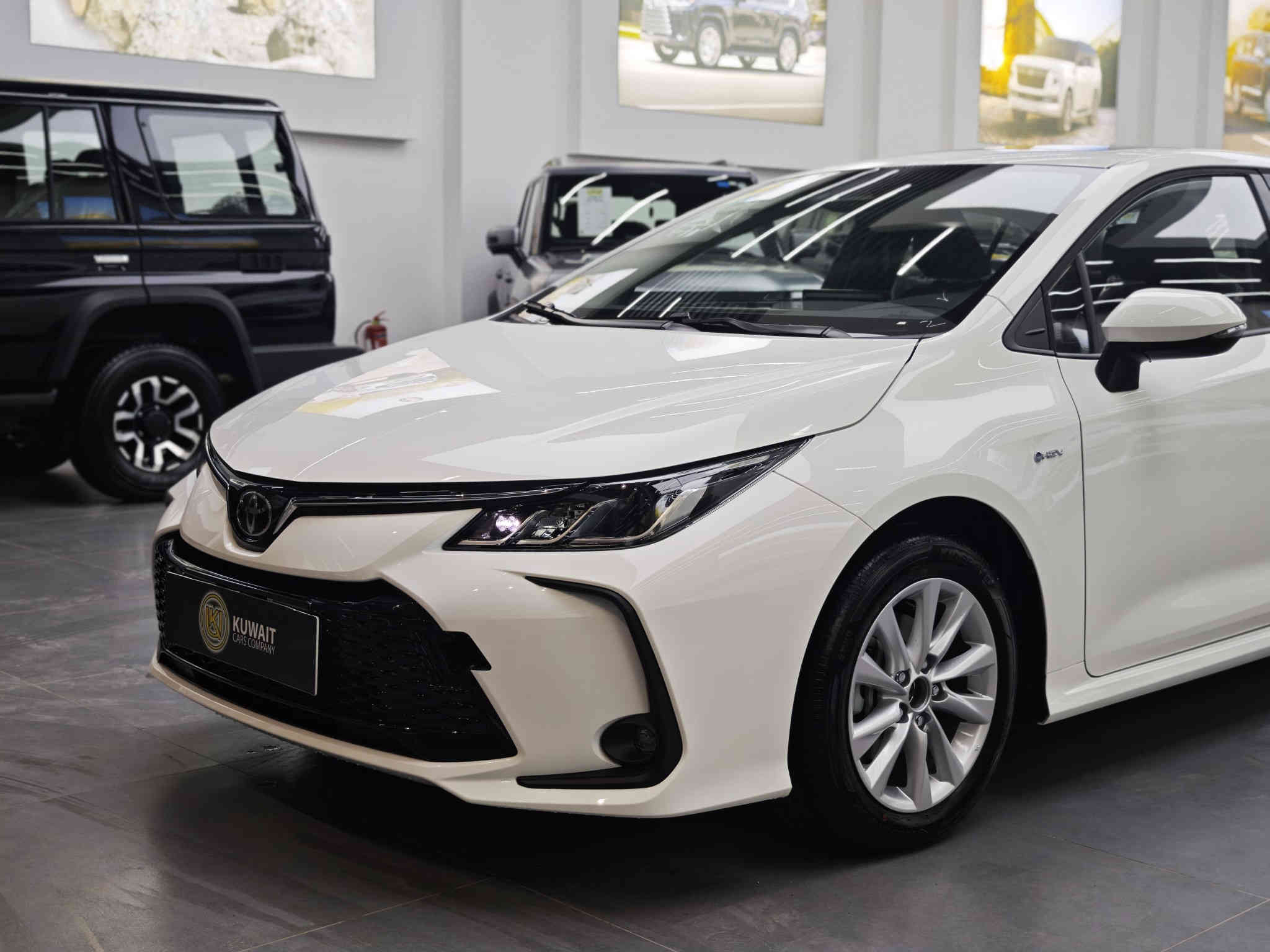 • تويوتا كرولا
• الموديل: 2025
• المسافة المقطوعة (العداد): 0 كم
• المحرك: 1.8 لتر هايبرد
• عدد الأسطوانات: 4 سلندر
• شركة: #KUWAITCARS 
• أرقام الاتصال:
• ***********
• ***********
