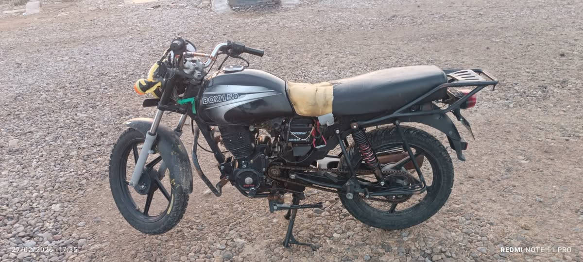 بوكسر 2021 ادوات مكفوله كفاله عشائريأ
سعرها 400 وبيها مجال مكان قلعة سكر 

***********
