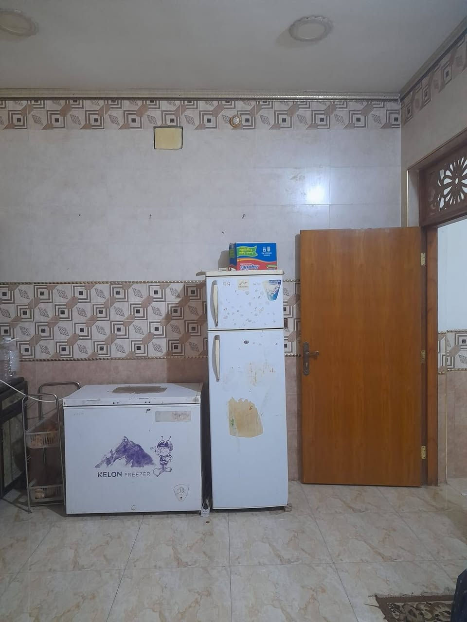 #دار للبيع ملك صرف
بنيان25مساحته 200متر  واجهيه 10متر بل حصوه كبال بانزين خانه مال خانضاري  الستفسار علا هاذا رقم ***********🌹

