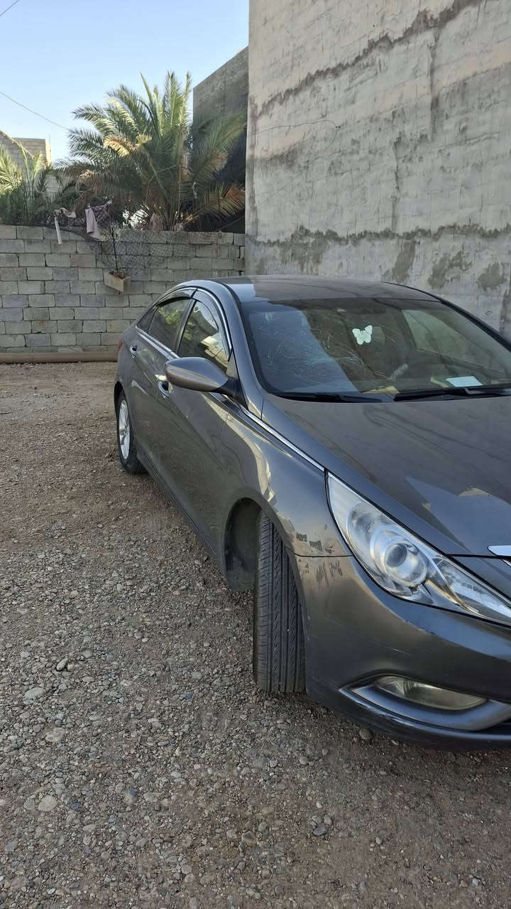 سوناتا للبيع الصور كدامك وتكدر تجي وتشوف سنويه جديدة تبريد خير من الله داخل نظيف محرك جديد بس جامه اماميه تحتاج تبديل  

العنوان ديالى بلدروز 
يرجاء المراسله  ع صفحة الفيس بوك


**إذا كنت صاحب هذا الإعلان وتريد حذفه لأي سبب، رجاءا أرسل رسالة إلى الدعم الفني**