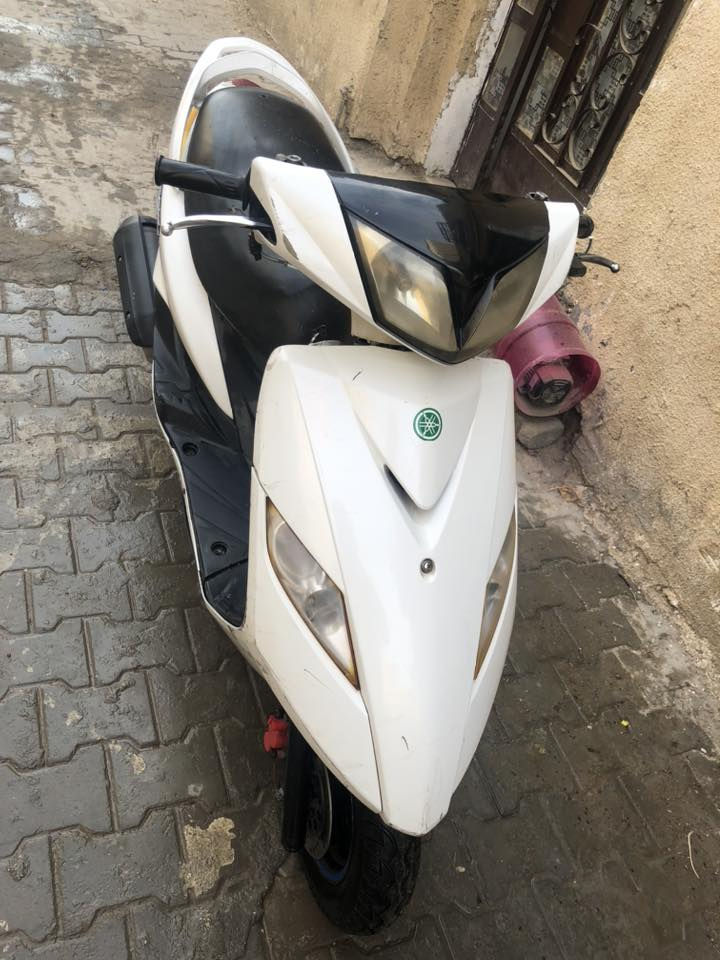 دراجه ثعلب 140 كفرات اصليه كله مختمه كابريتر اصليه دبلات تايرات كله جديده الله شاهد السعر 600 وبيه مجال حك الجيه المكان الكاظميه ساحه عدن ***********
