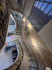 ركن • ٤٠٠م • ٩ غرف نوم