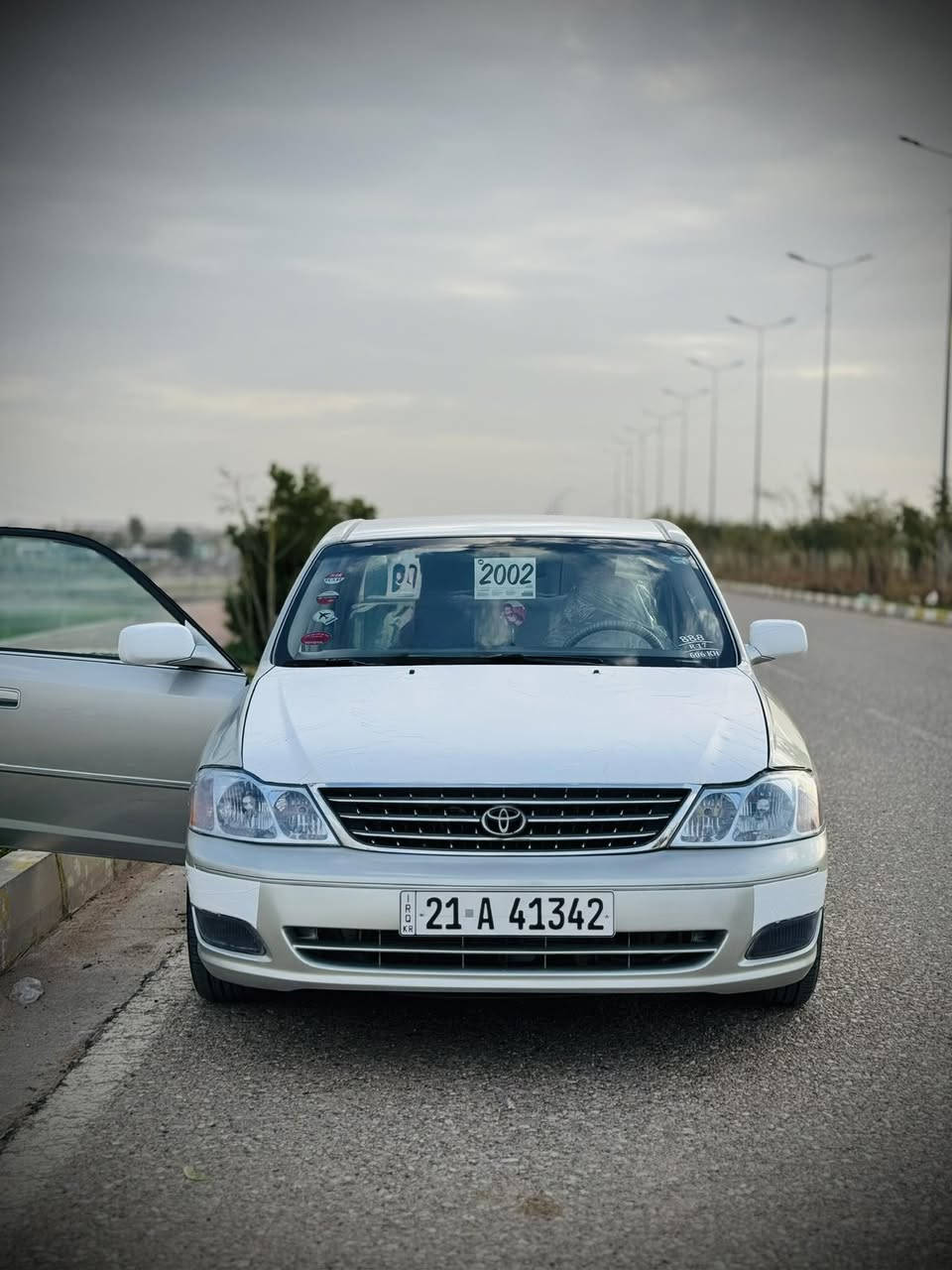 سلام علیکم ئەڤەلۆن صدامی
مودیل 2002 ڕەنگی سلڤەر مەکینەی ٣ هەزار، گێڕ ئیستیل مەرغوب سەنەوی تا 2030 تازەیە ١ پارچەی بۆیاخە بێ ناوگرتن لەگەل کەمێ کاڵ بونەوە
گێڕو مەکینە بە شەرتی ١٠٠ فیتەر تازە مەکینەی گۆراوە تەحویلو بەناو کردن بەشەرت ناوی لە حاسیبەی جنوبیش نیە بۆ زانیاری زیاتر(***********)سعر87$معامەلە
