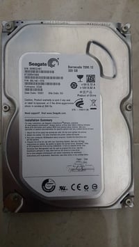 Hhd 320gb     سعر 15 ويه فان ثنينهن بغداد الامين   07709992370