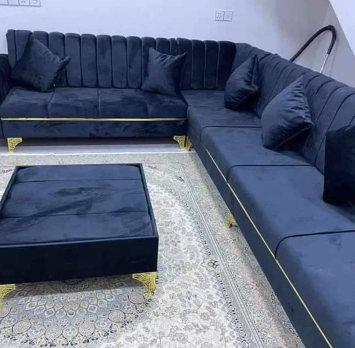 🔥يابلاش يابلاش 290 الف  فقط🔥
( 10 مقعد )
يعلن !اثاث ( معمل ملوك الأناقة    )عن توفير جميع   الوان ومديلات 
مميزه 
حسب طلب الزبون  
يتكون الديوان من 5 قطع
10 مقاعد
كما تتوفر قياسات حسب المساحه والطلب 
موصفات  العمل ✌🏻
خشب جام روسي 
سفنج مميز اول 
قماش تركي 🇹🇷
المقعد بلوك اسود 
العمل نفس الموصفات المذكوره 
ملاحضه 🔥
يوجد مع كل طلب 4 كوشات #هديه 
مع طبلة وسطية #هدية

و يوجد  لدينا توصيل الي جميع محافظات العراق  🇮🇶 بسعار مناسبه 
سعر الديوان 290الف فقط 
للحجز مراسله الصفحه او الاتصال 
وهذا متوفر واتساب 
***********

ويوجد لدينا اسعار جمله لصحاب  المعارض 🥰
