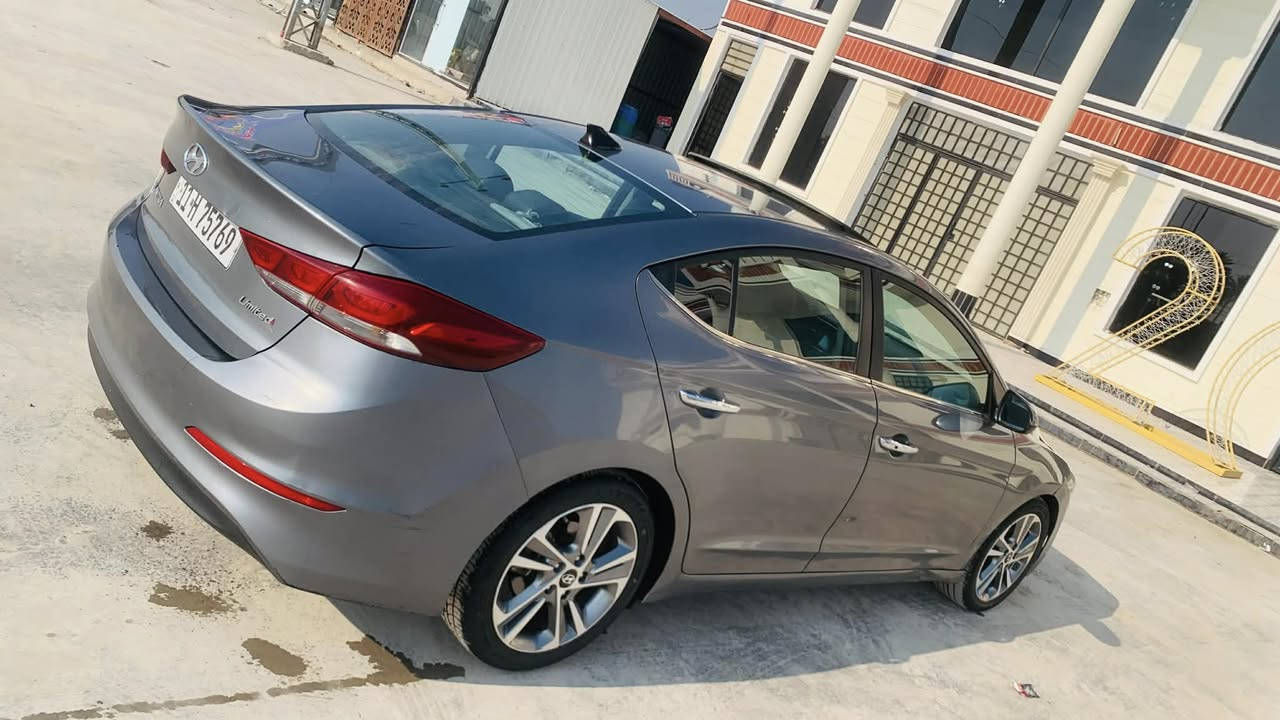 سلام عليكم البيع النترا 2017  
وارد أمريكي حادث بنيد فقط بدون دواخل 
رقم بغداد دولي 
موصفات 
فول واحد ع واحد 
مكينه 2000  دوش 
سونار بلمنشور 
السعر 128 وبيه مجال 
مكاني بابل نادر الثانيه 
***********
