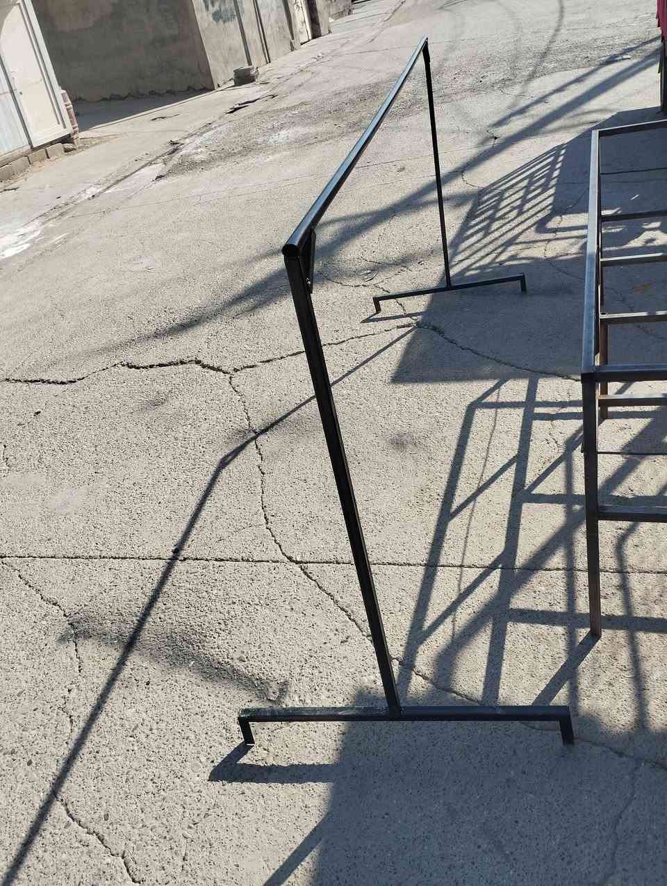 تعلاكه و سيمسم مال باله السعر التعلاكه الوحده 15 و السيسم 25 الشراي يخابر ***********
