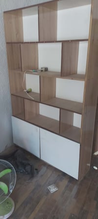 رفوف خشب • تركي